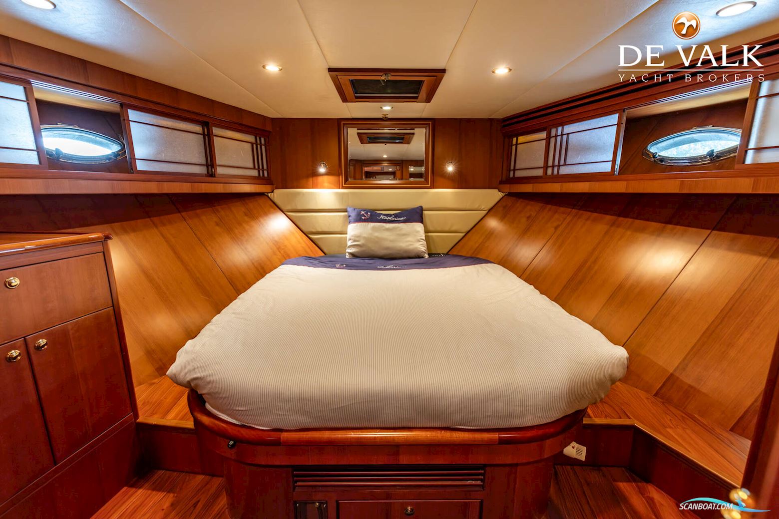 Hershine 61 Pilothouse