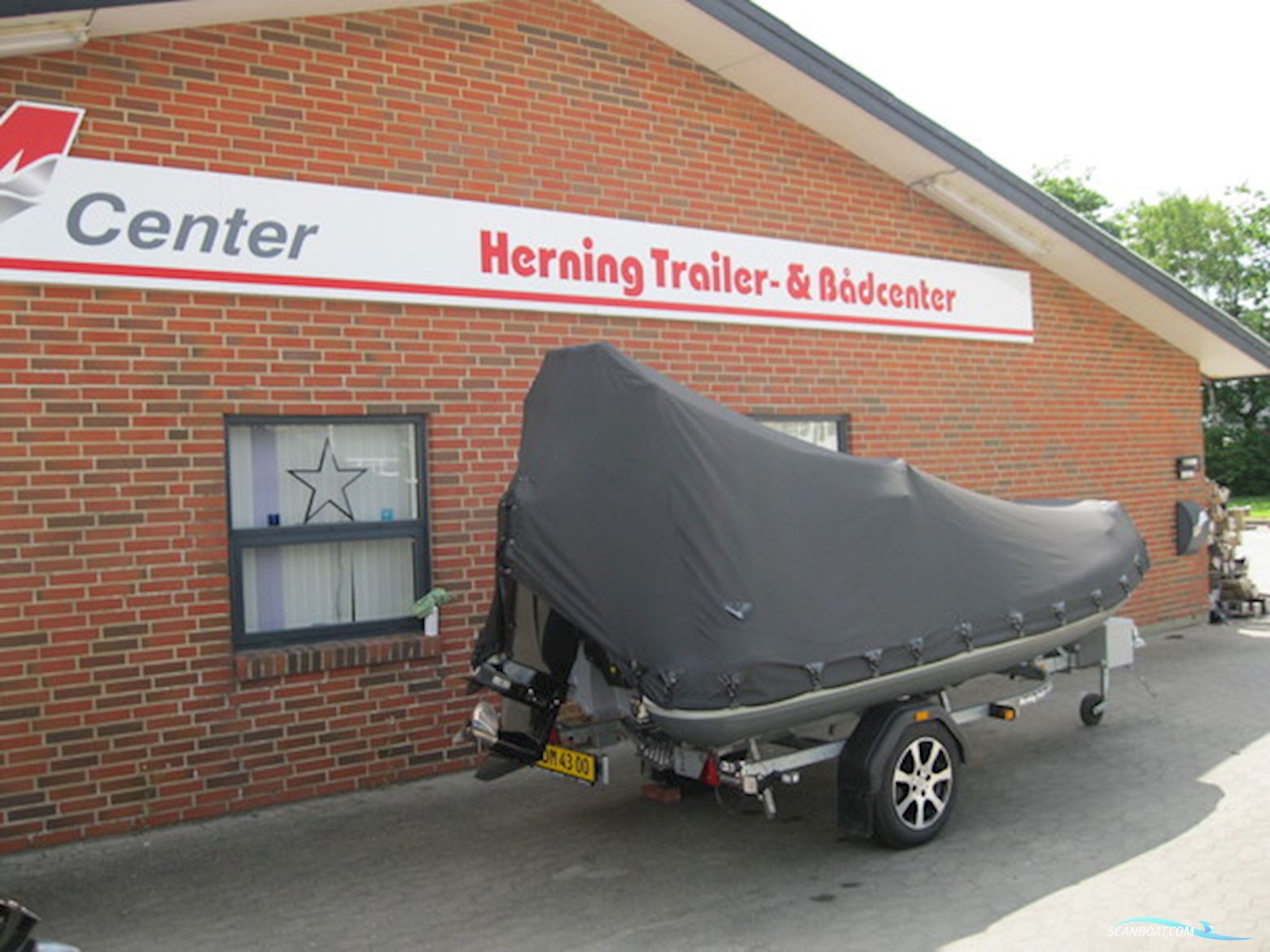 Highfield CL380DL m/Mercury F60 hk EFI 4-takt og Brenderup trailer - NU NEDSAT KR. 15.000,- !