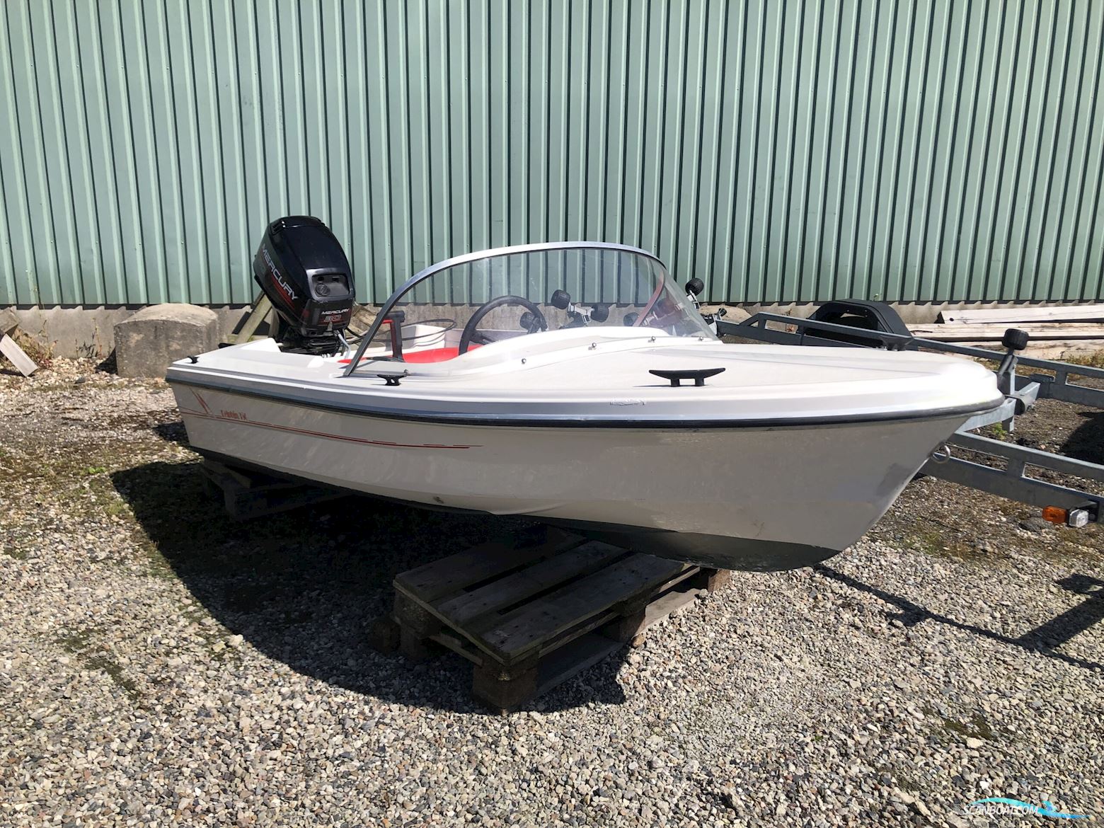 Hille 350 Delphin