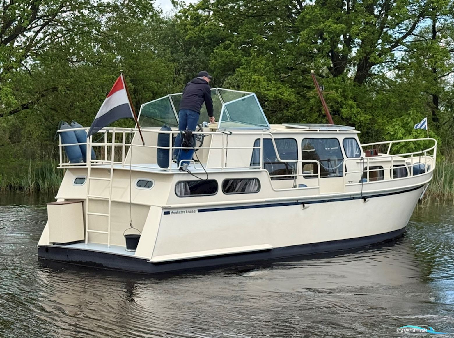 Hoekstra Kruiser 1050