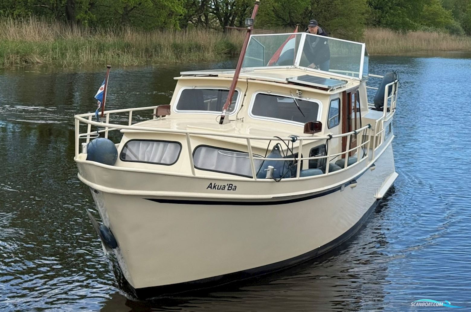 Hoekstra Kruiser 1050