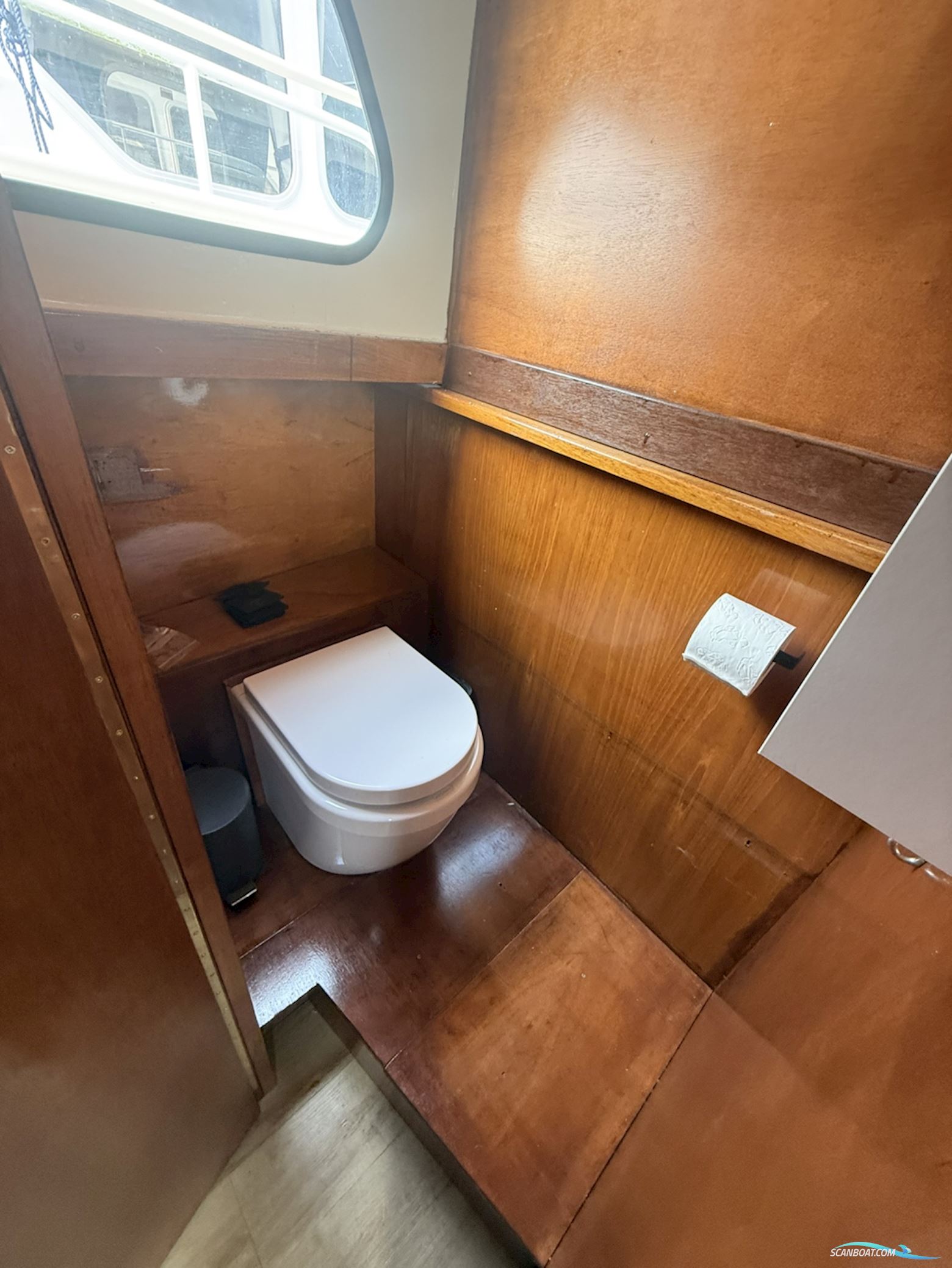 Hoekstra Kruiser 1050