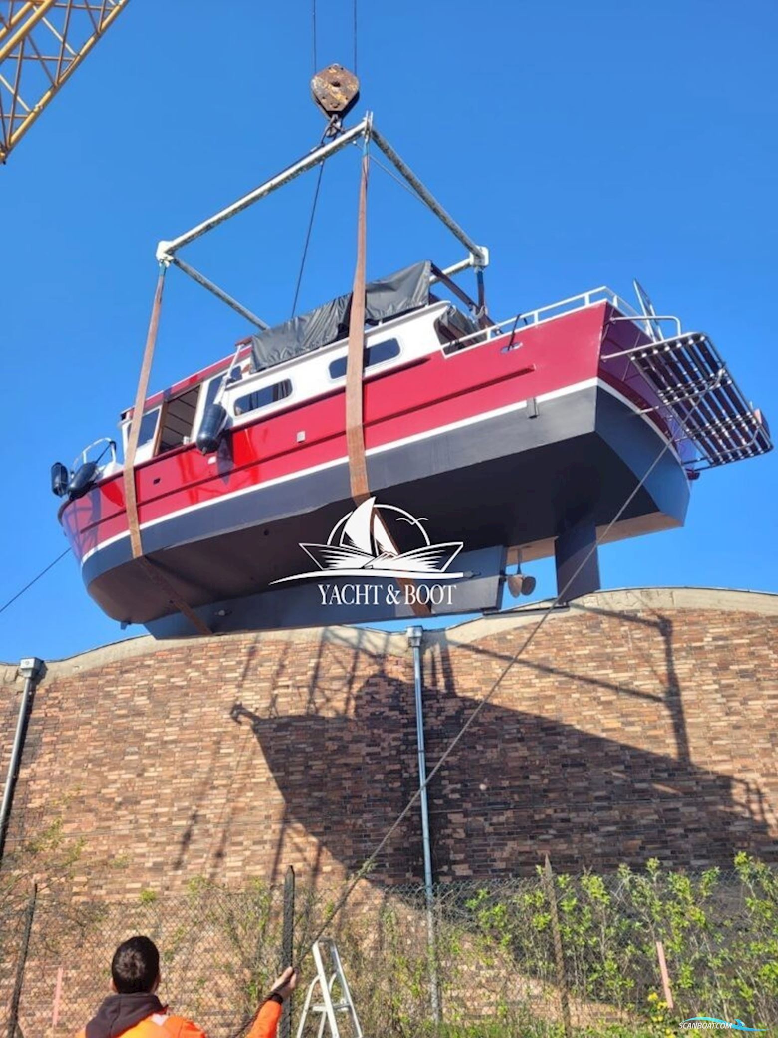 Holländischer Werftbau Crowntrawler 830