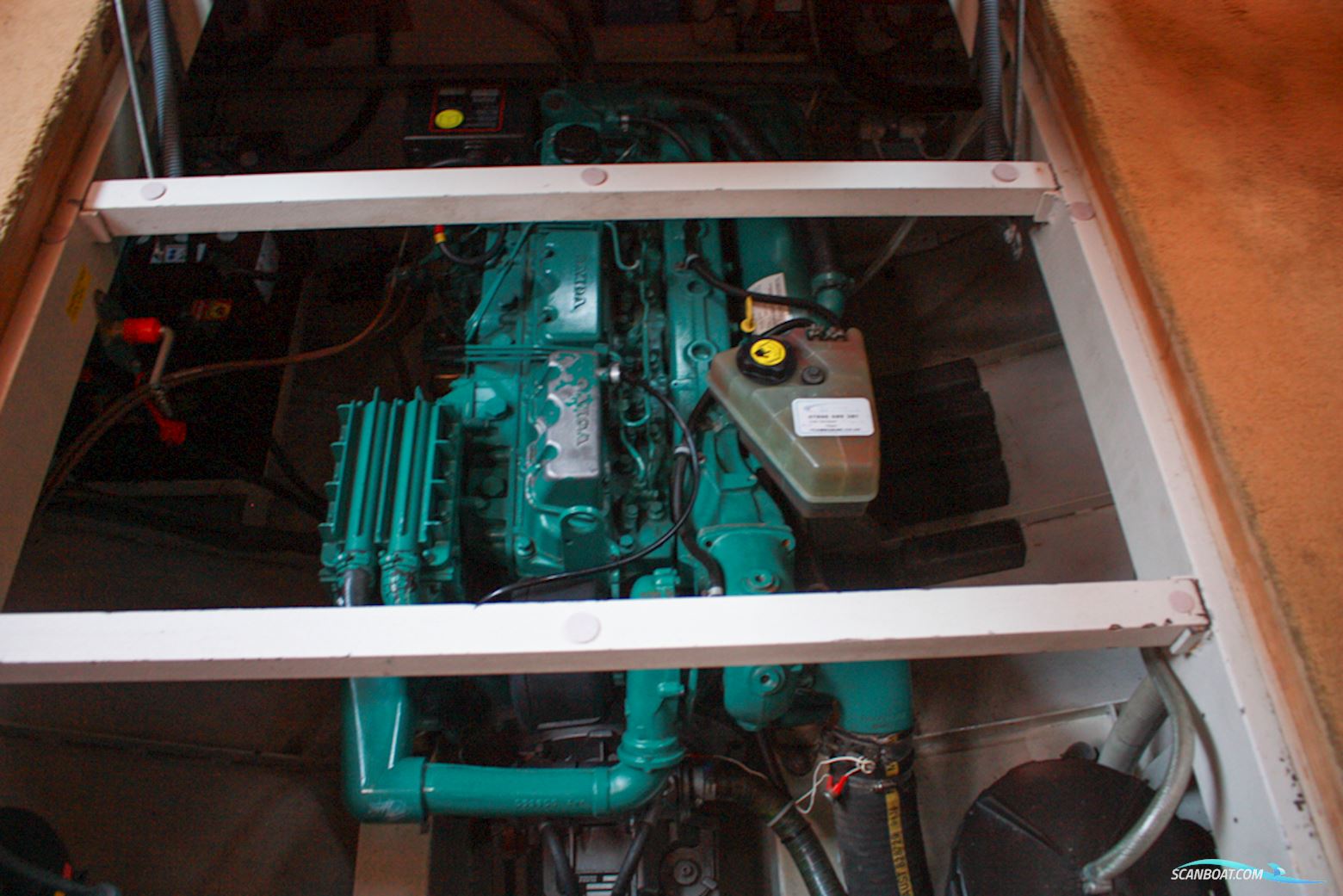 Hollandia 1250 Steel Cruiser