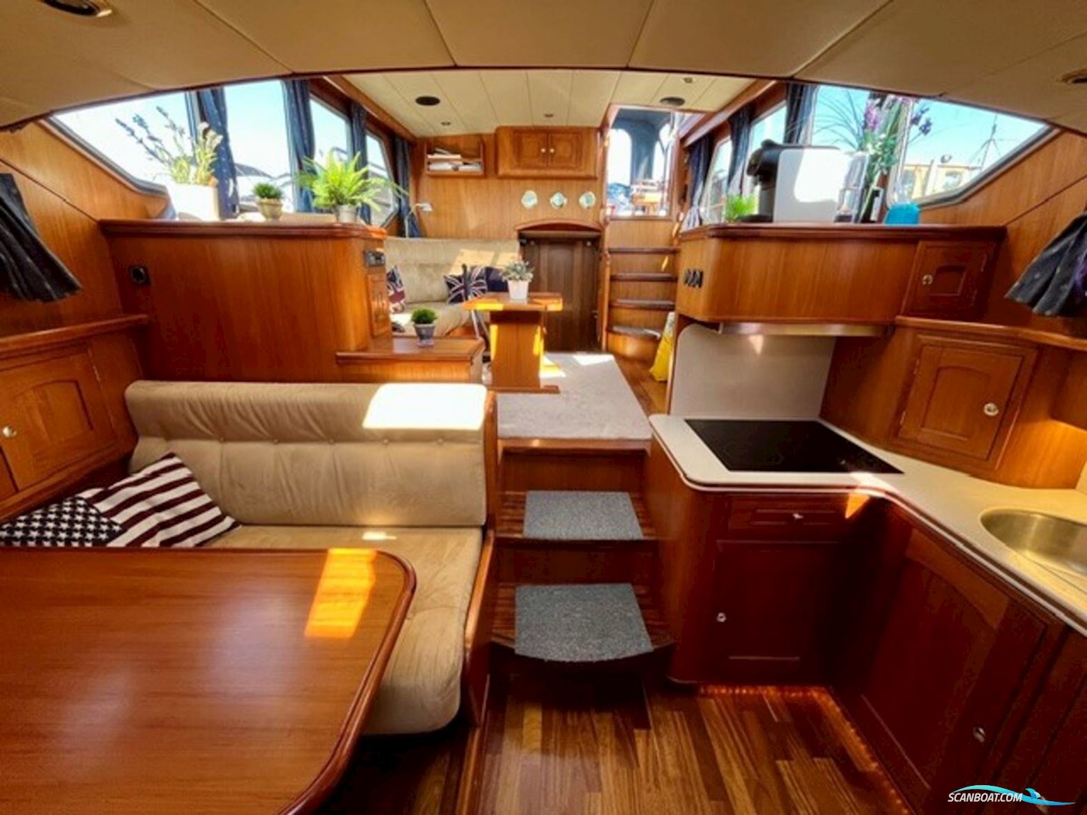 Holterman 44 Royal Class