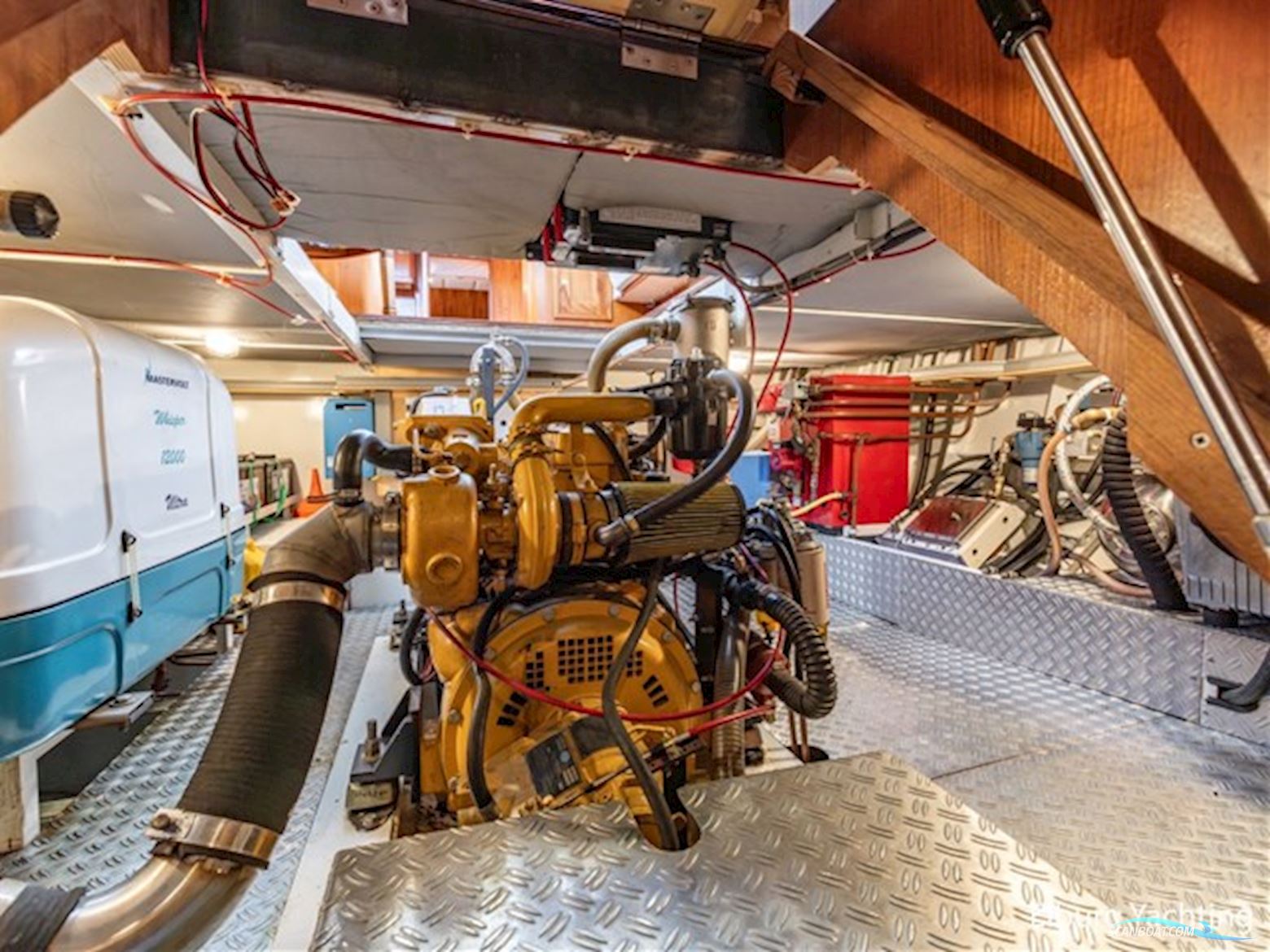 Holterman 48 Trawler - Stabilizers 