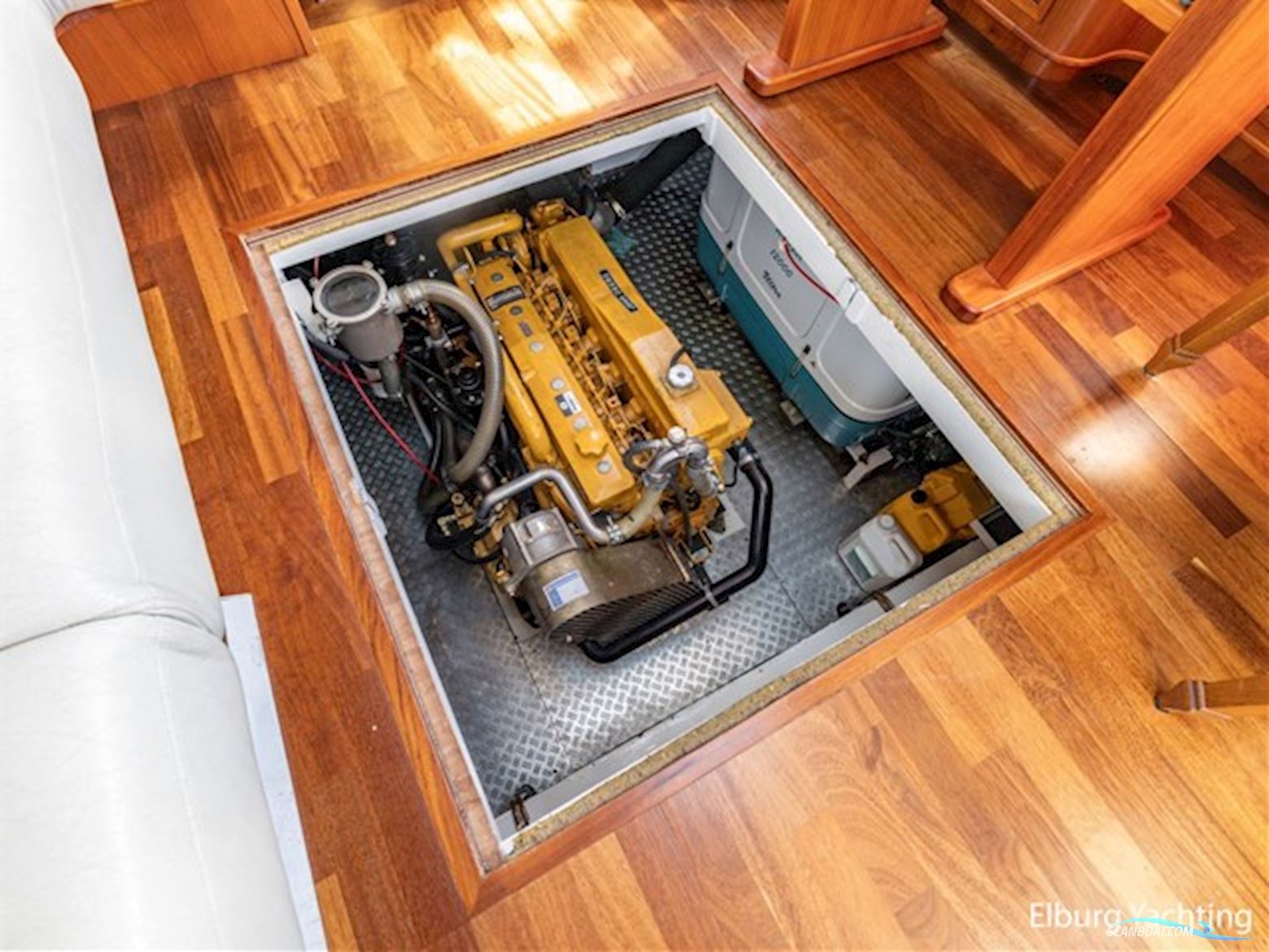 Holterman 48 Trawler - Stabilizers