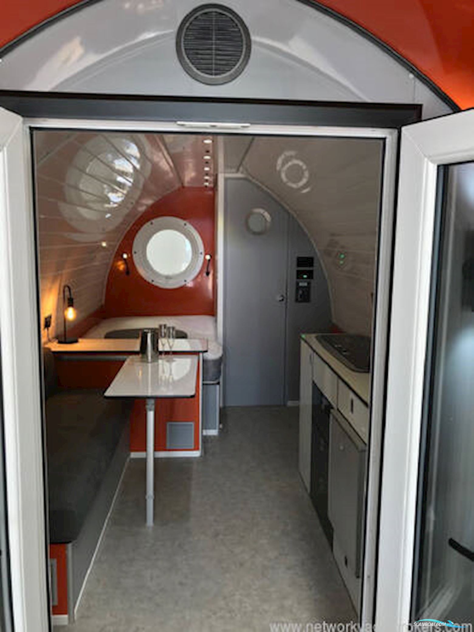 Houseboat MX 24 Glampboat