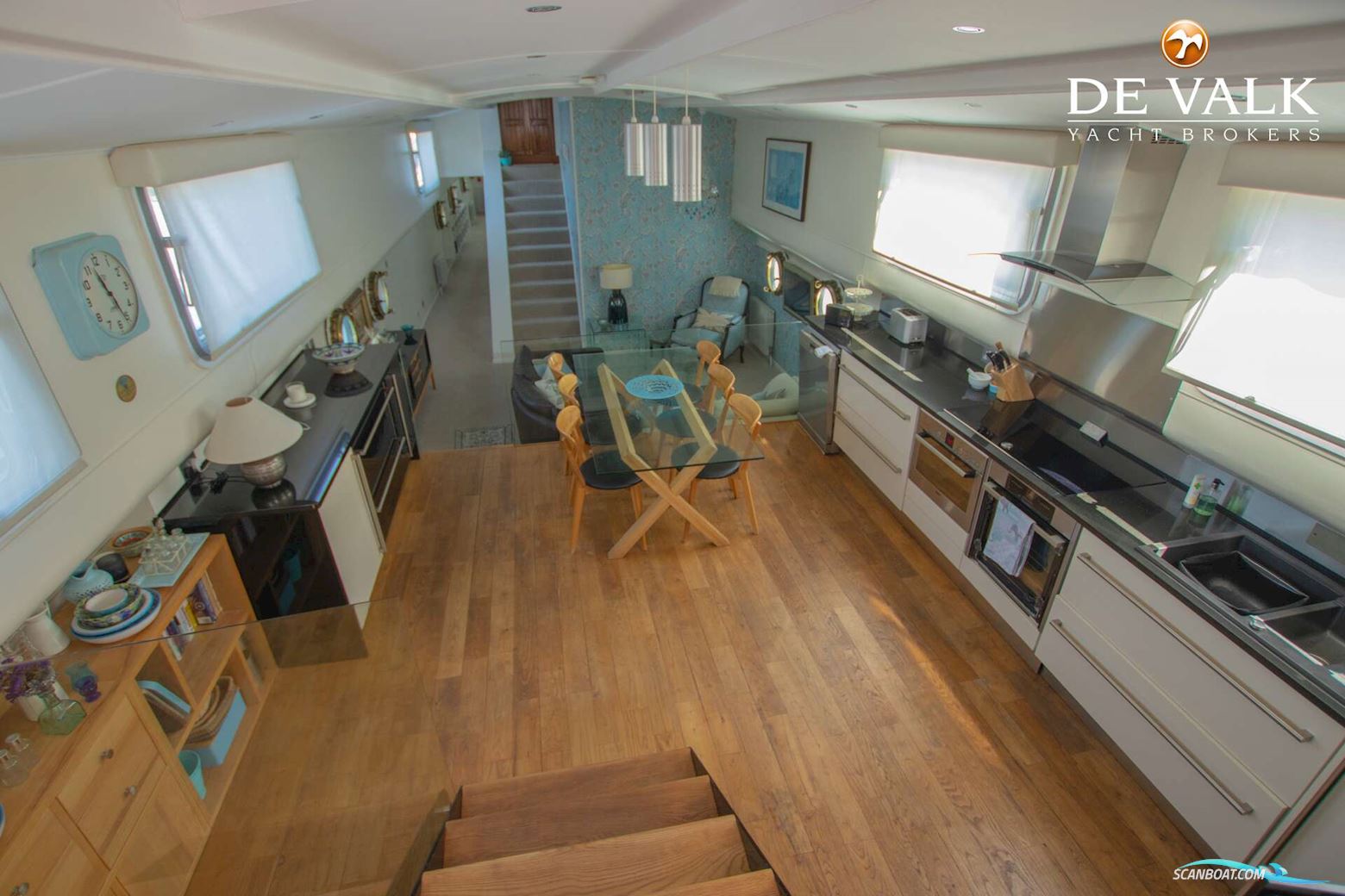 Houseboat Waterloft Luxemotor Spitz 38M