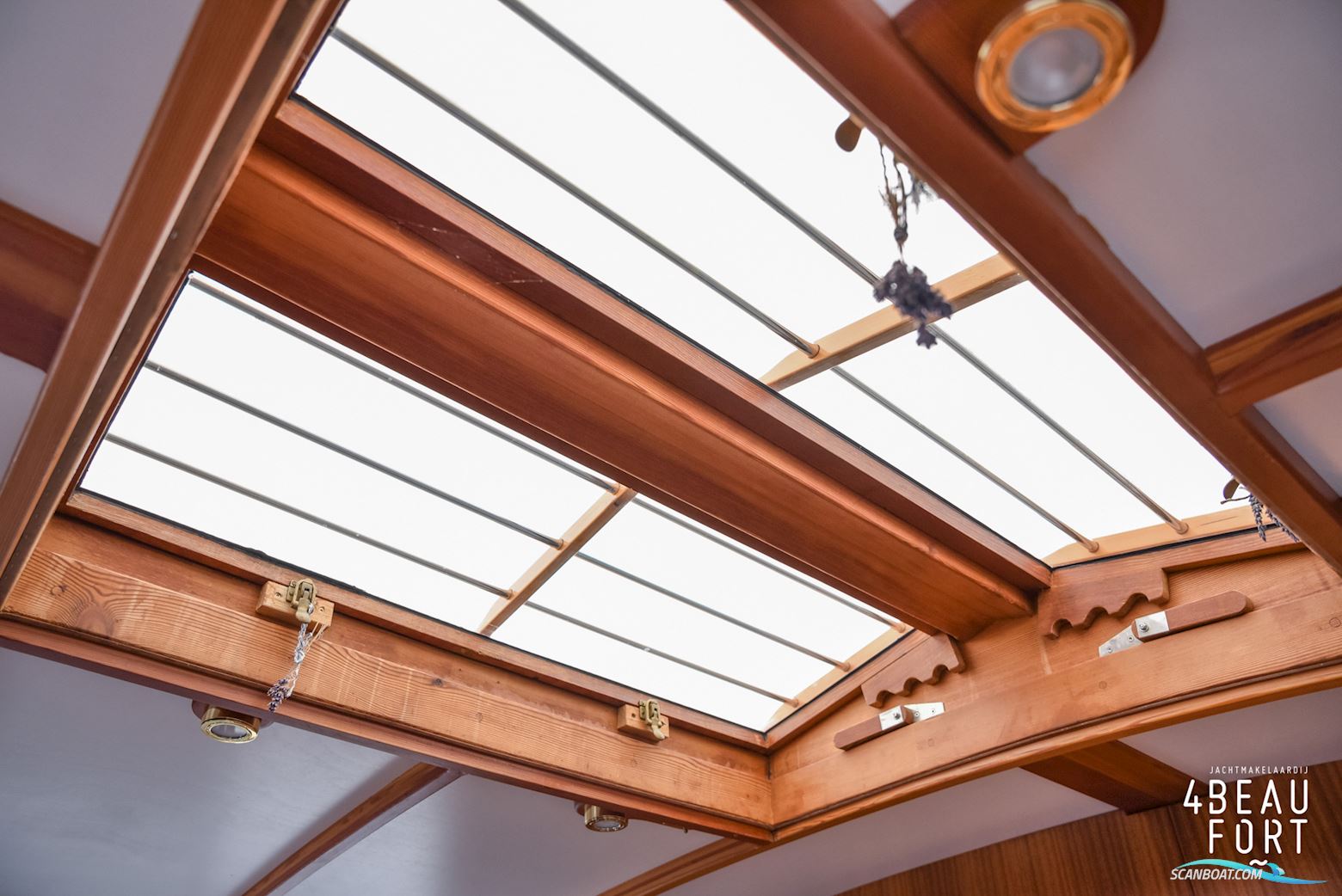 Hunger Einzelbau Motorboot