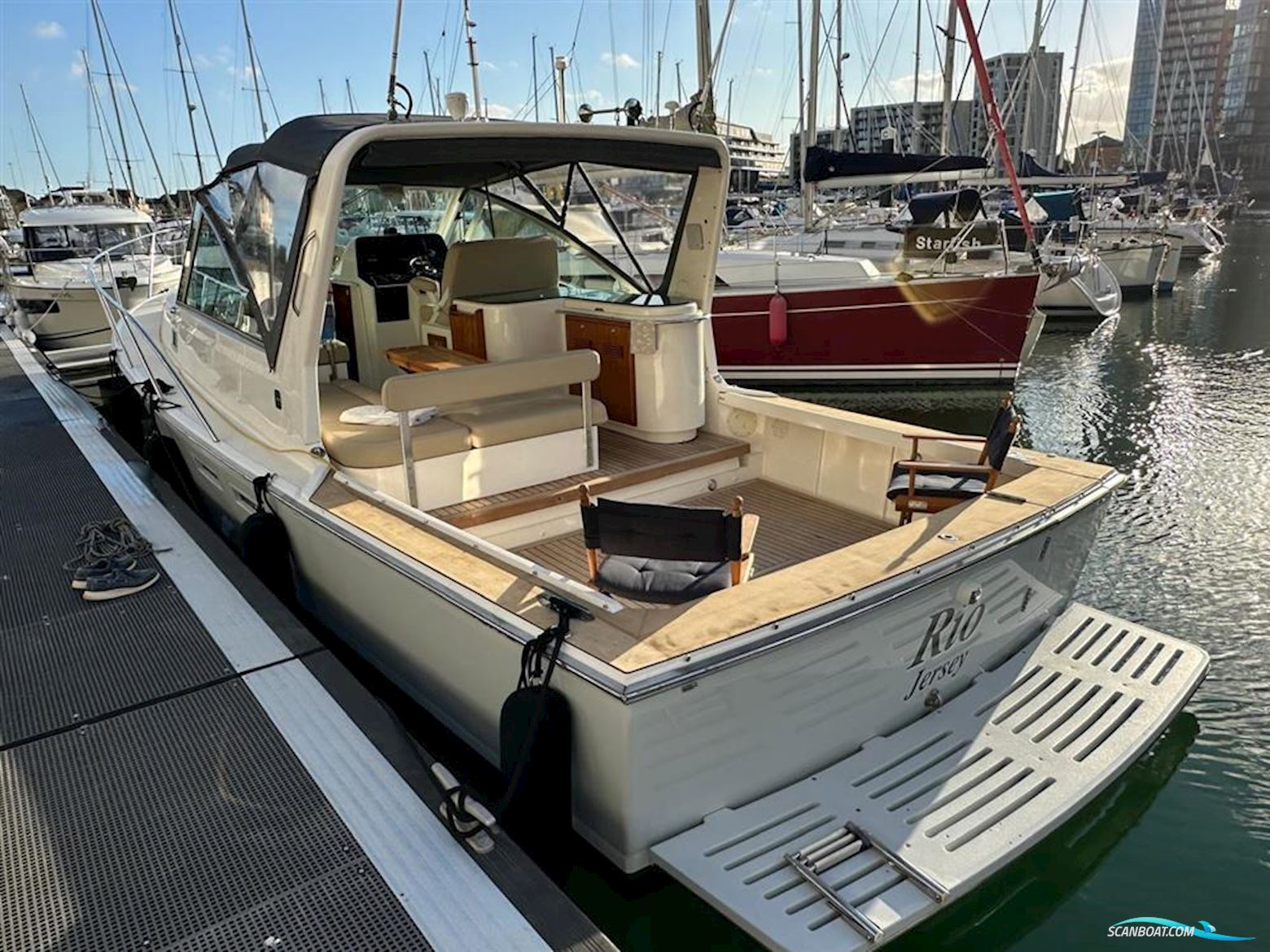 Hunt Yachts Harrier 36
