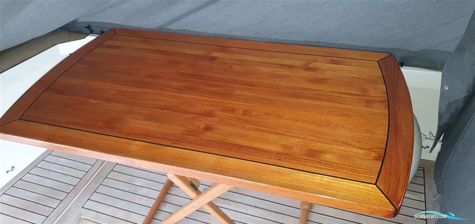 Hunt Yachts Harrier 36