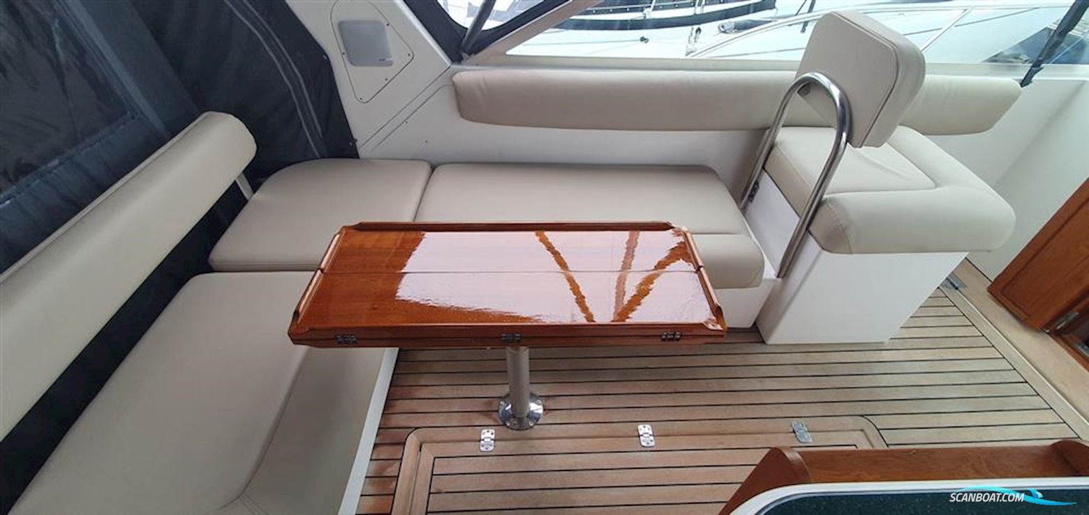 Hunt Yachts Harrier 36