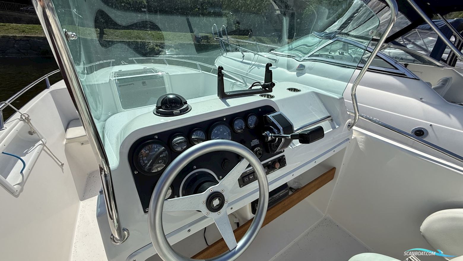 Hydrolift F-23