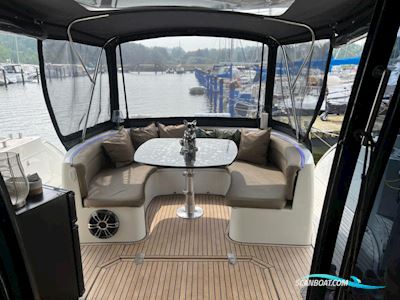 Innovazioni & Progetti „Alena 48“ Motorboten 2009, met Volvo Penta Ips 600 motor, Duitsland