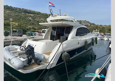 Innovazioni & Progetti „Alena 48“ Motorboten 2007, met Volvo Penta Ips 600 motor, Kroatië