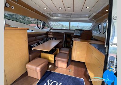 Innovazioni & Progetti „Alena 48“ Motorboten 2007, met Volvo Penta Ips 600 motor, Kroatië