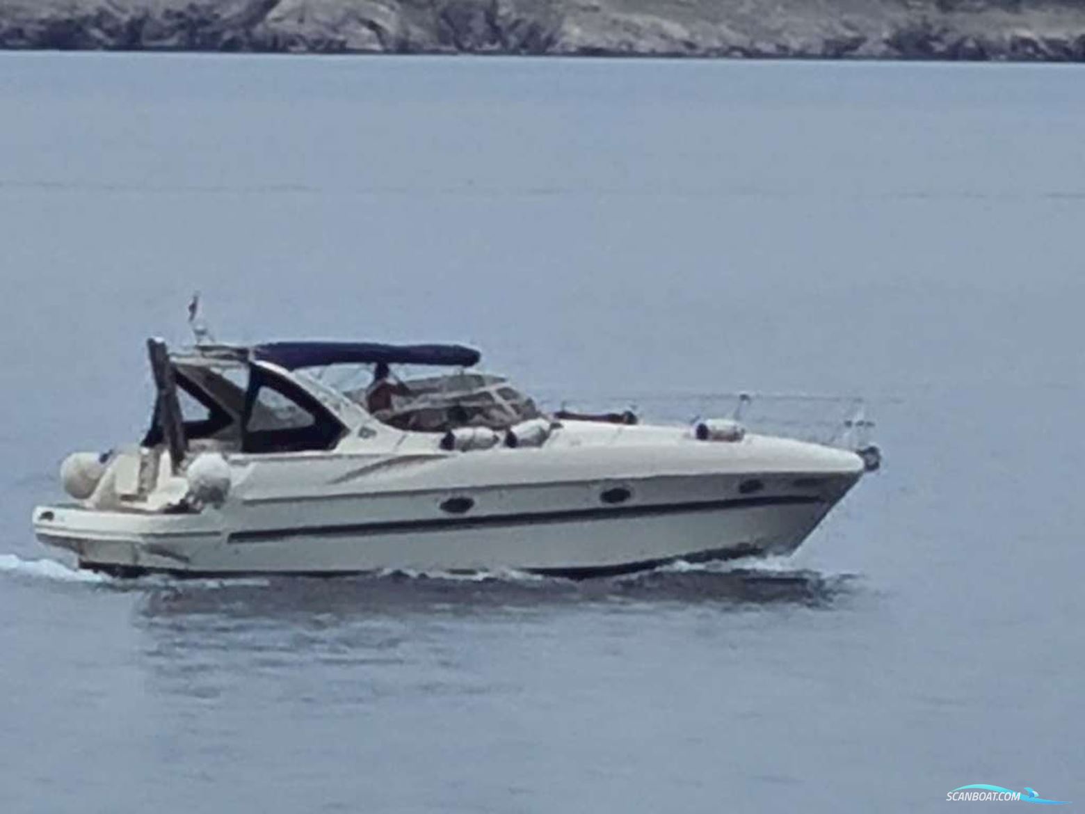 Innovazioni Progetti Mira 37 Reduziert Motorboten 2001, met Volvo Penta 44 Kad motor, Kroatië