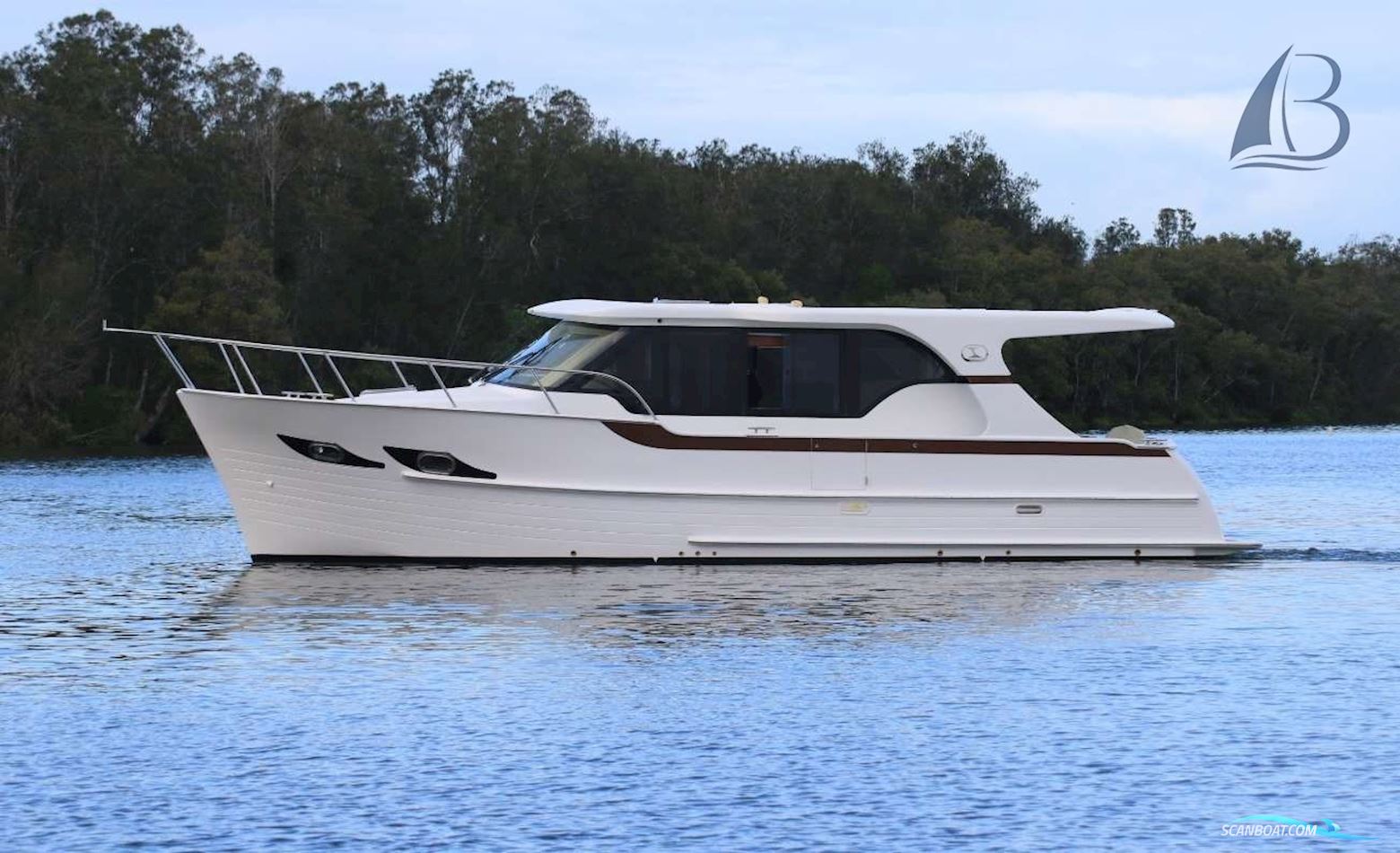 Integrity 380 SX