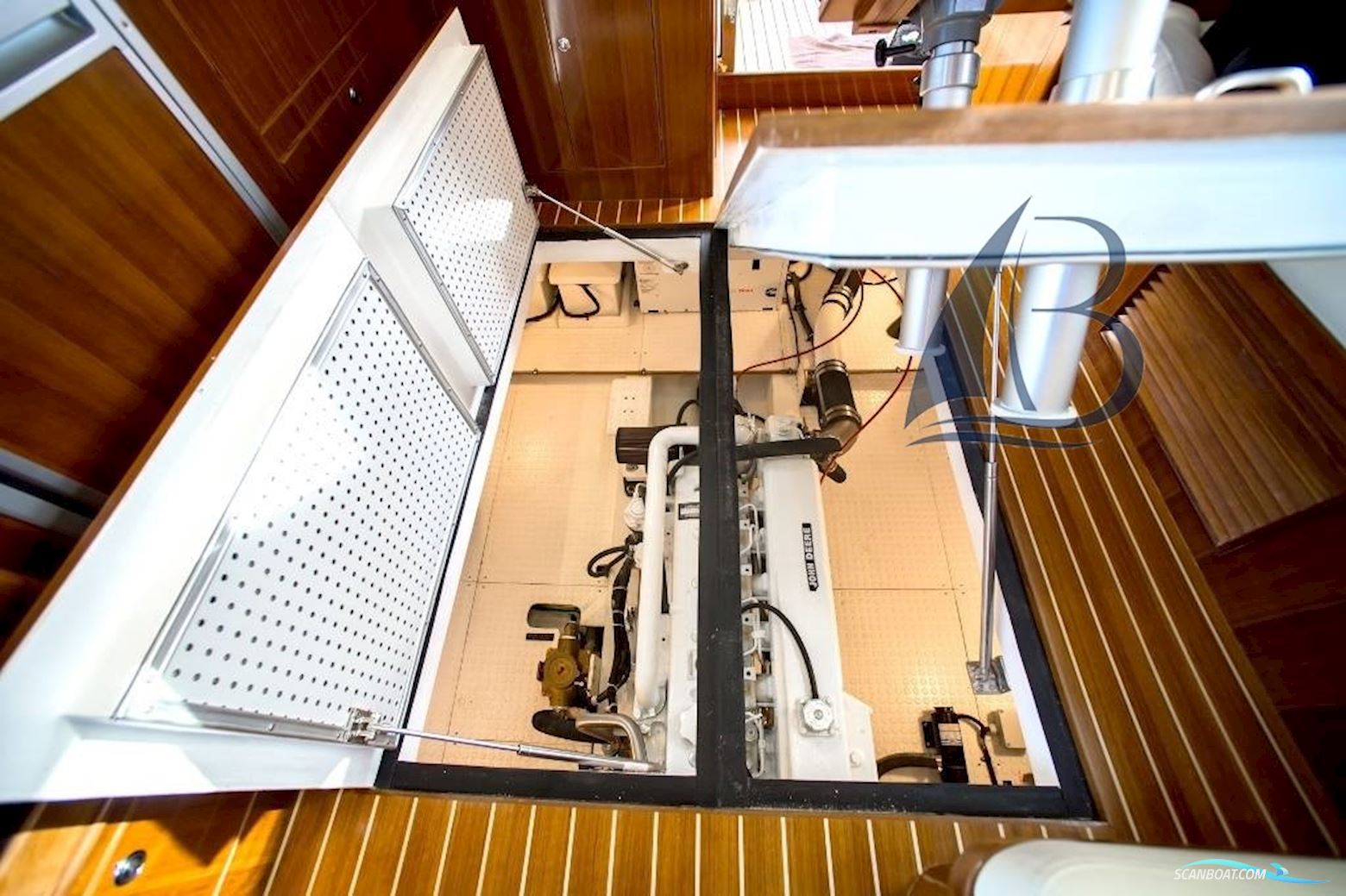 Integrity Motor Yachts Integrity 380 Fly