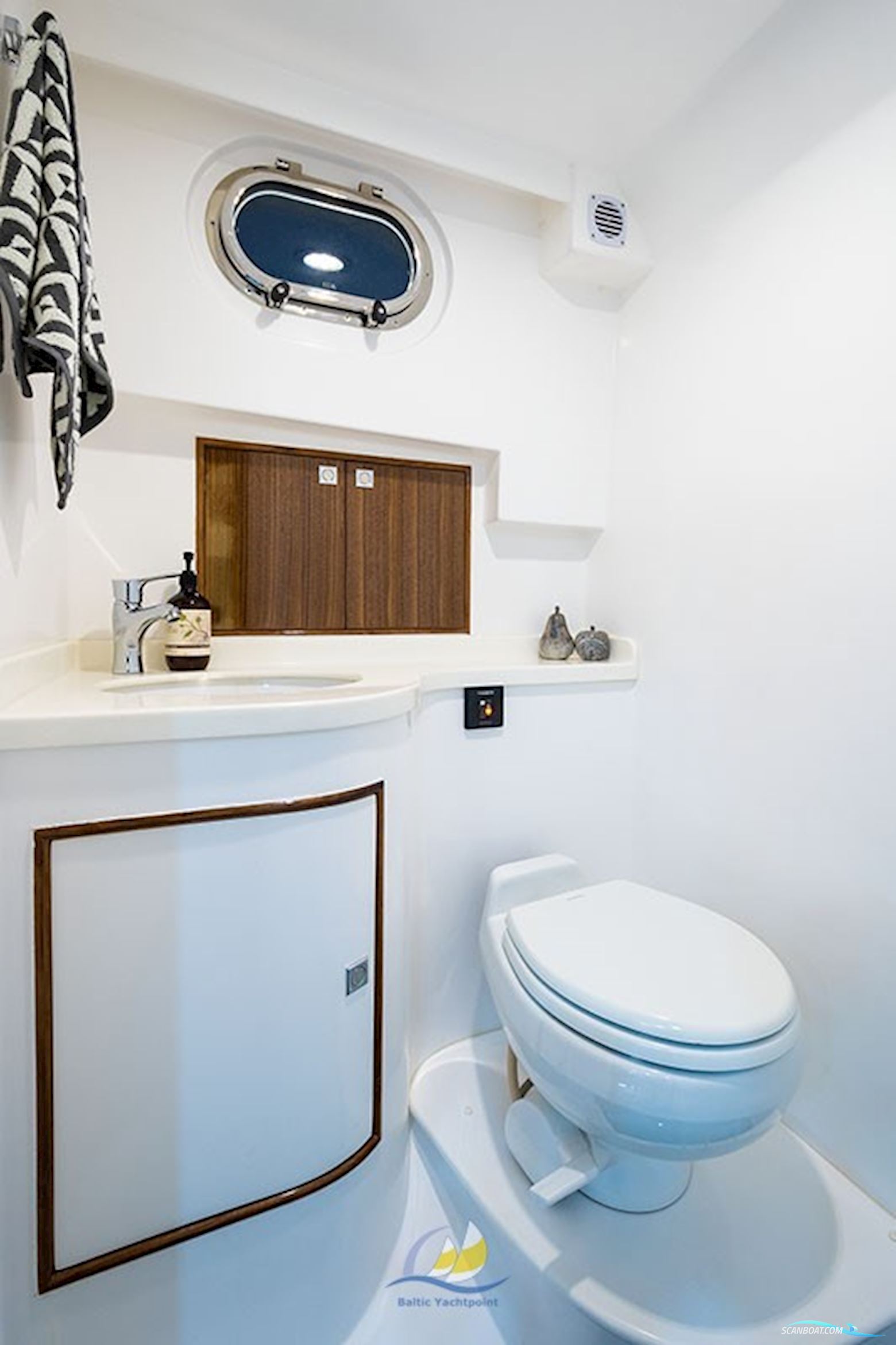 Integrity Motor Yachts Integrity Newport 460