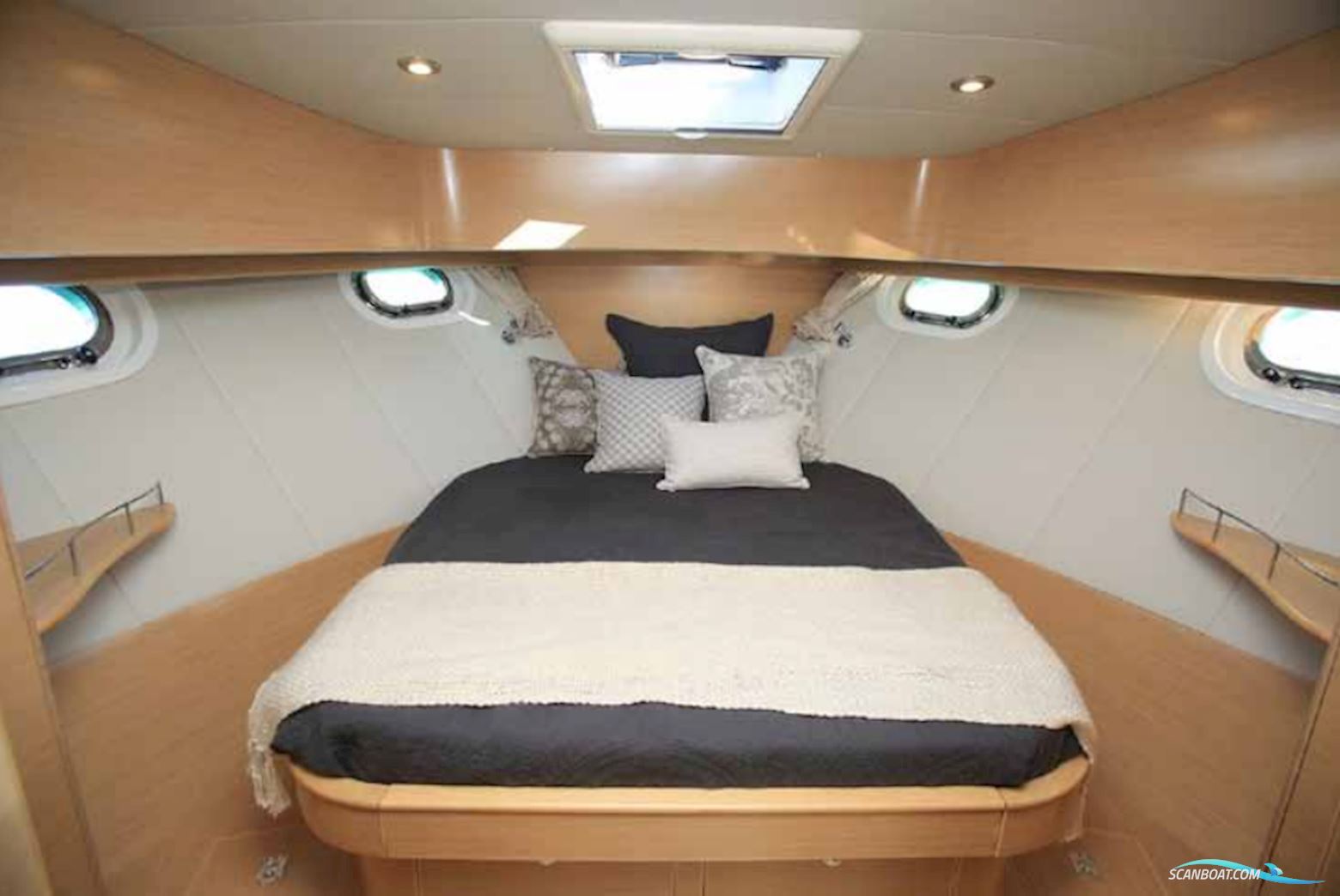 Integrity Trawlers 340SX