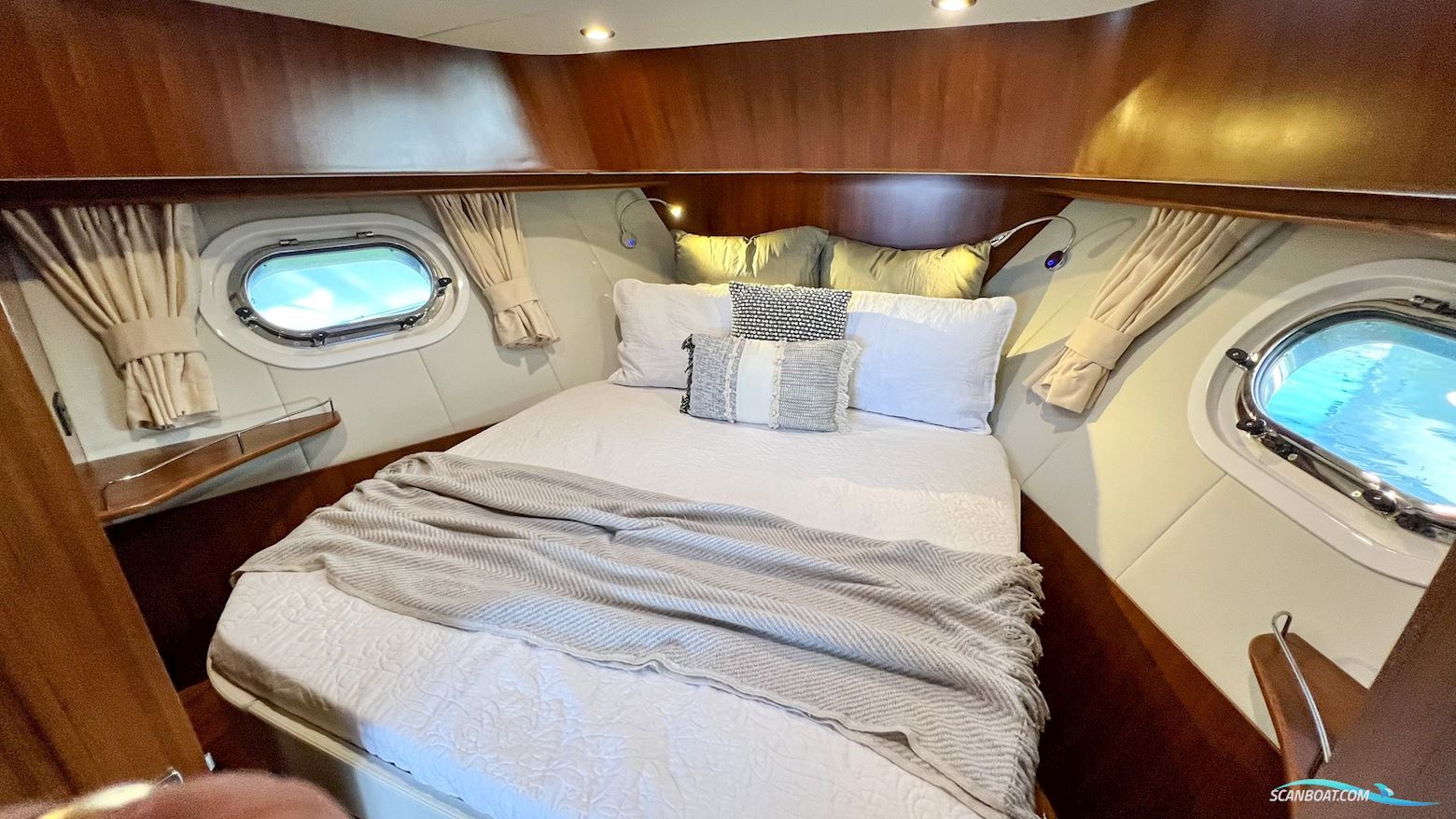 Integrity Trawlers 470CE Plus