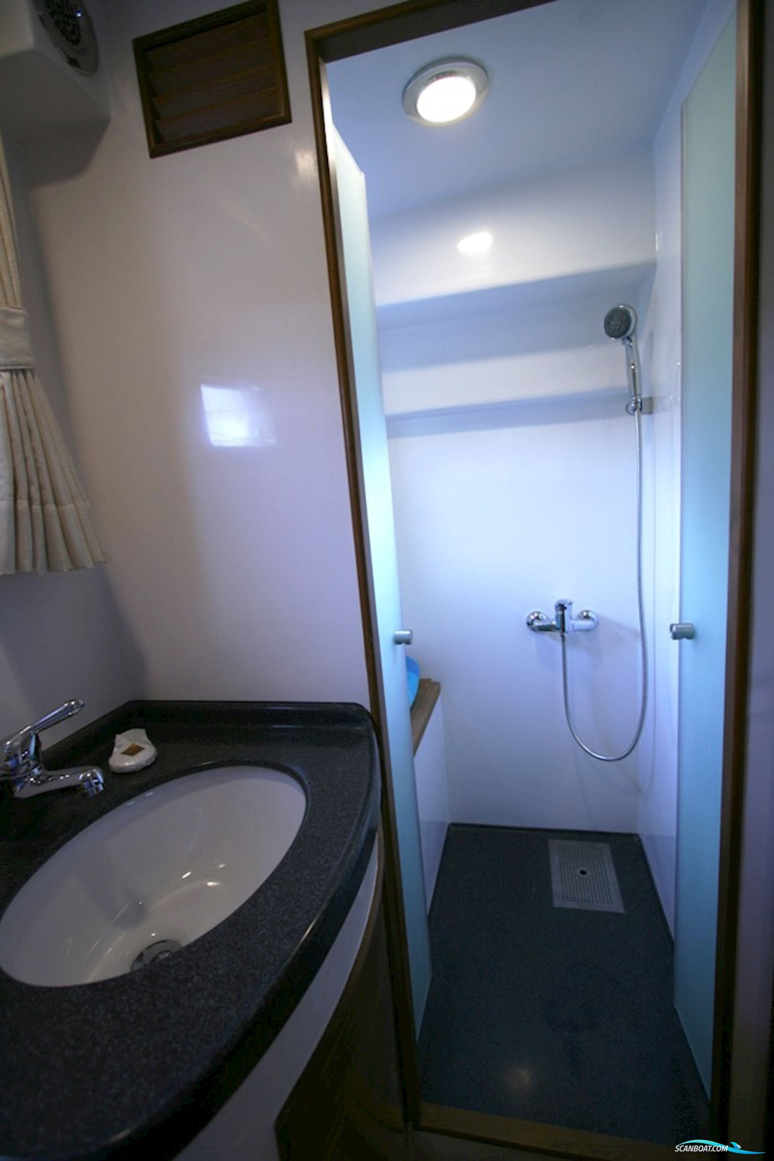 Integrity Trawlers Coastal Express 550CE