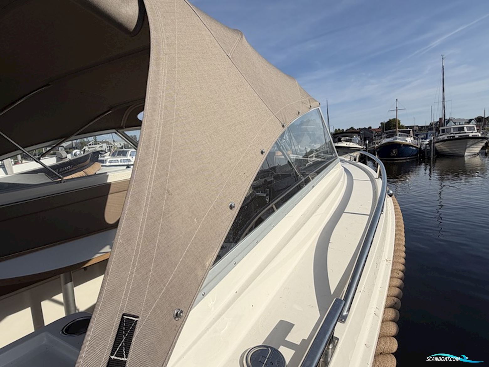 Intender 950 Cabrio
