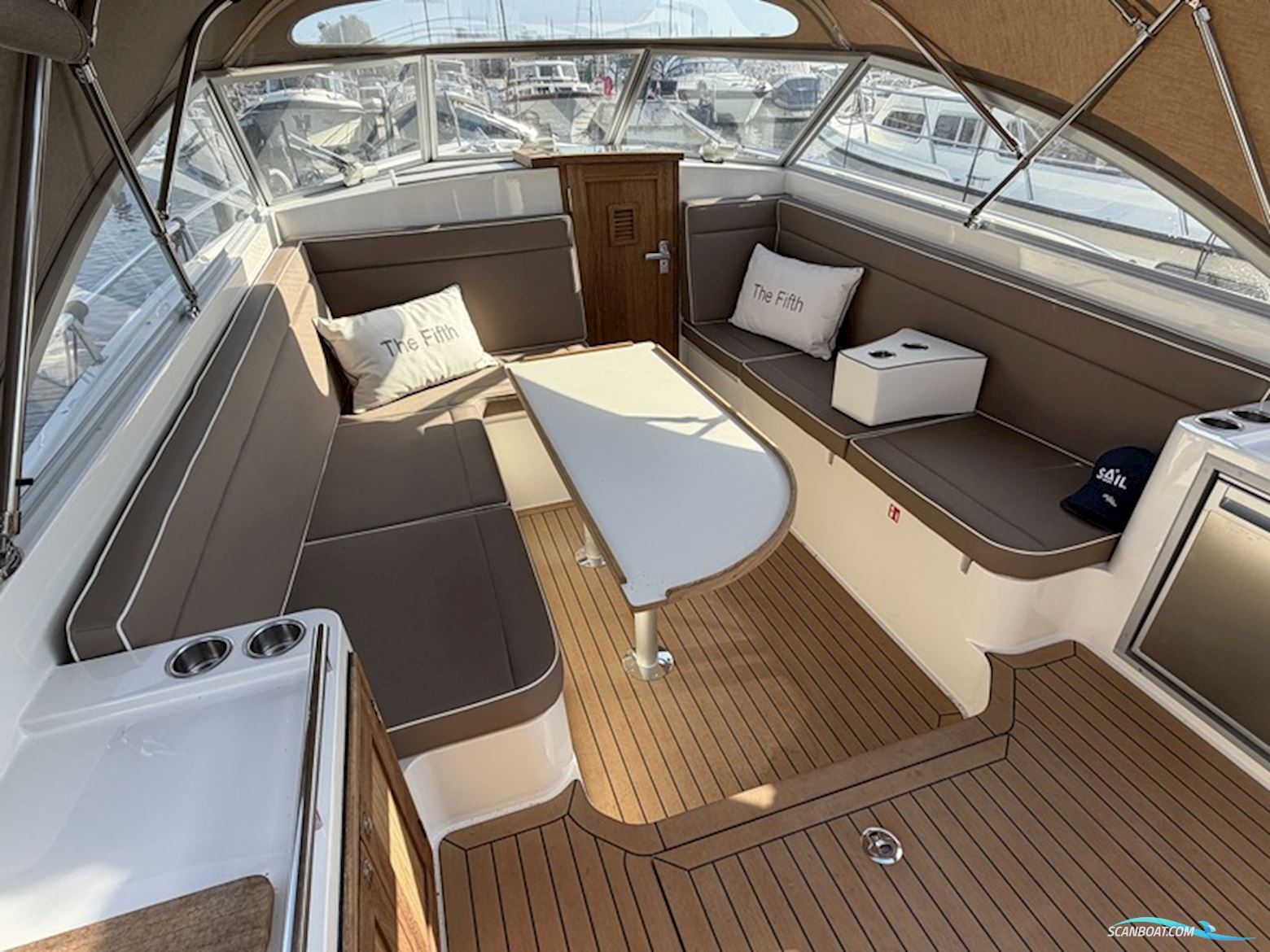 Intender 950 Cabrio