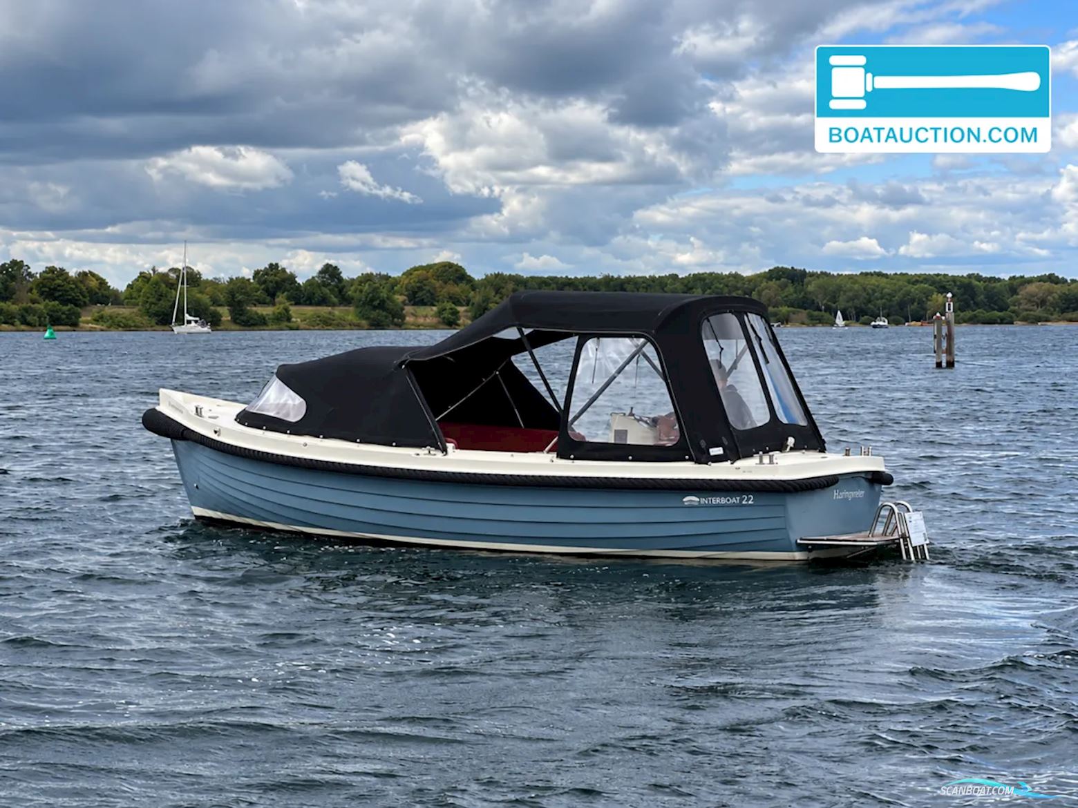 Interboat 22