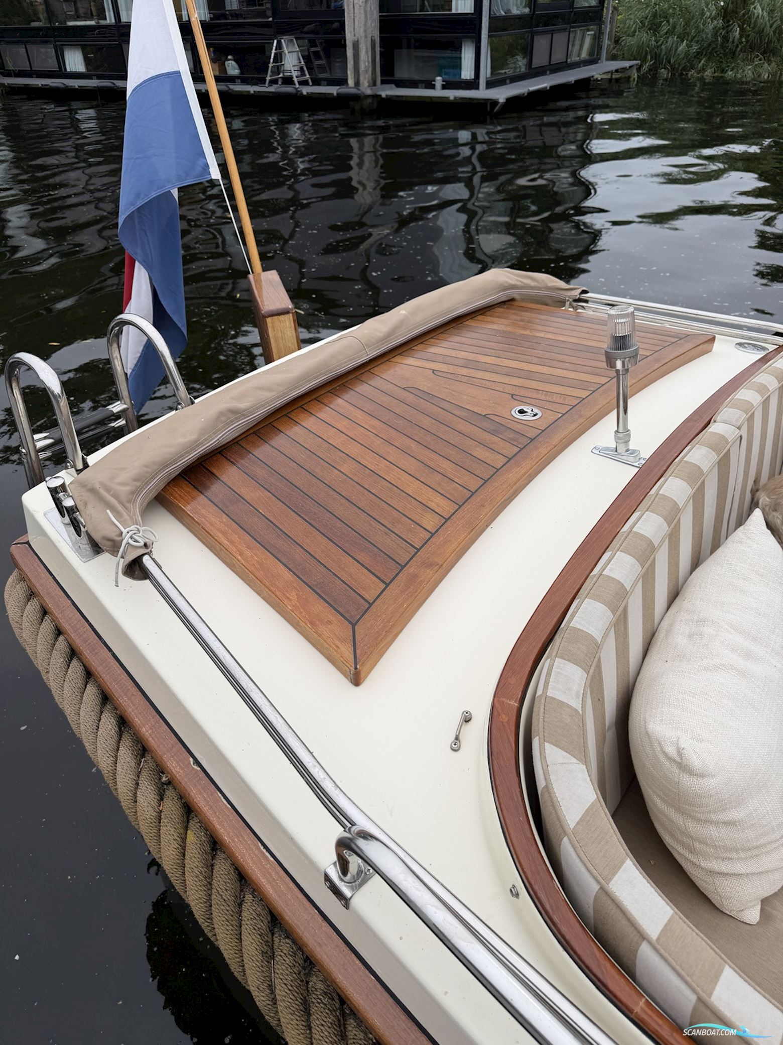 Interboat 25