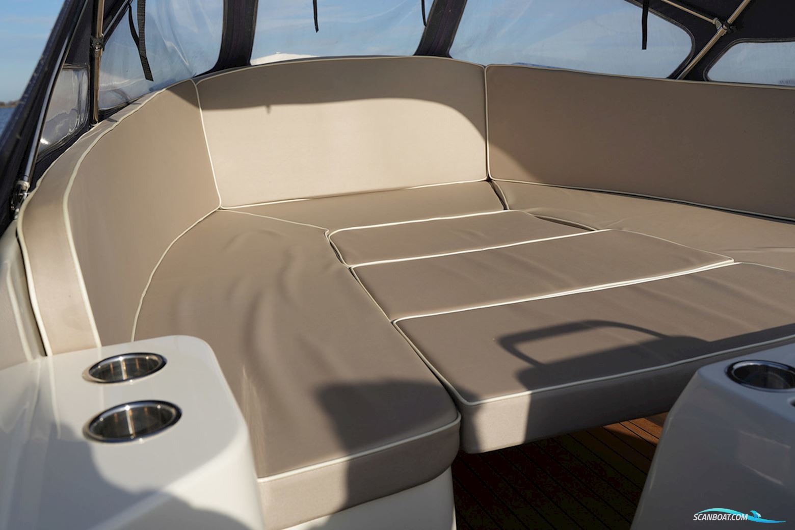 Interboat Intender 640