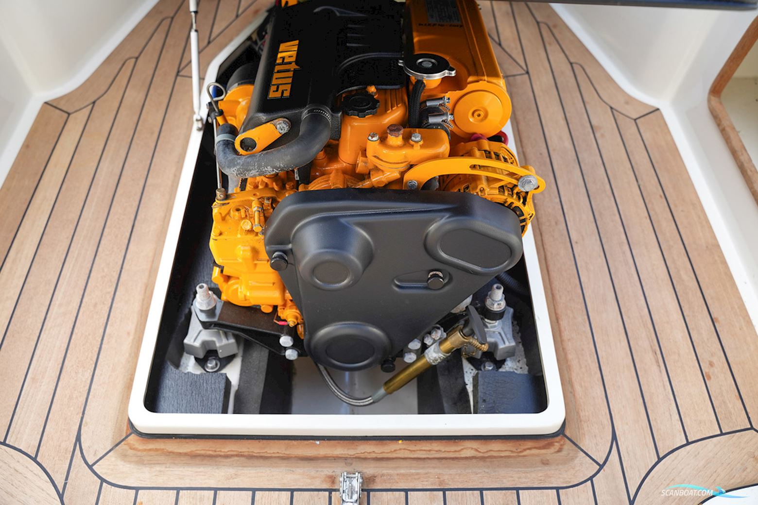 Interboat Intender 640