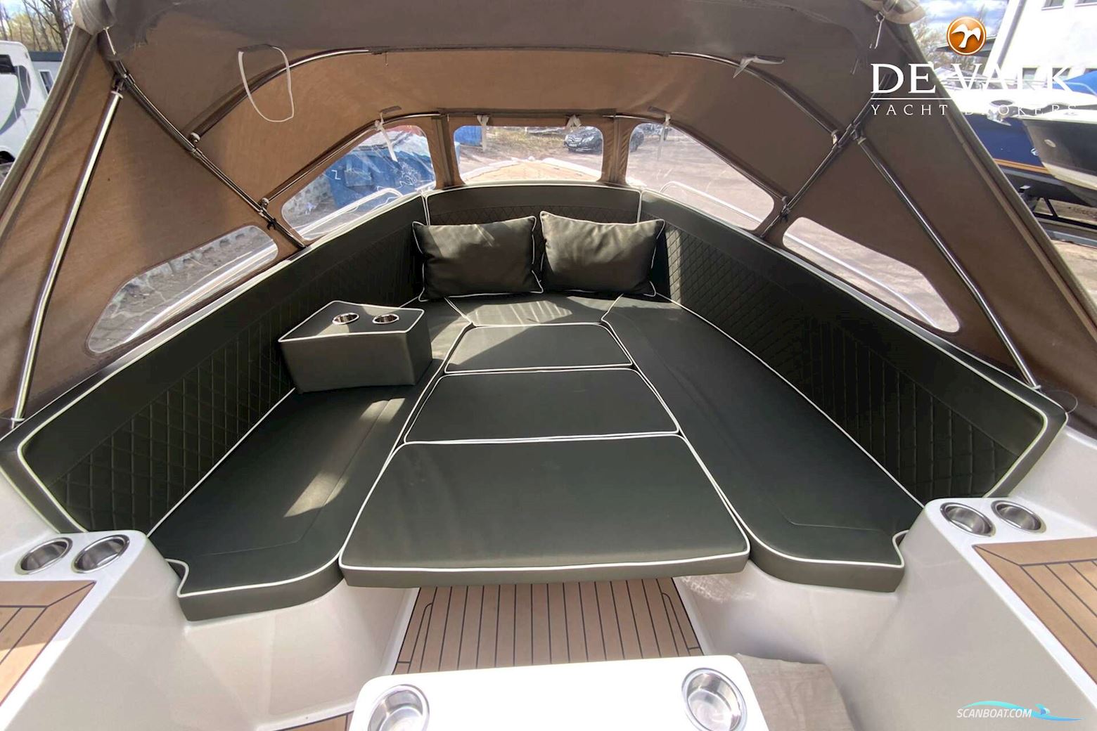 Interboat Intender 650