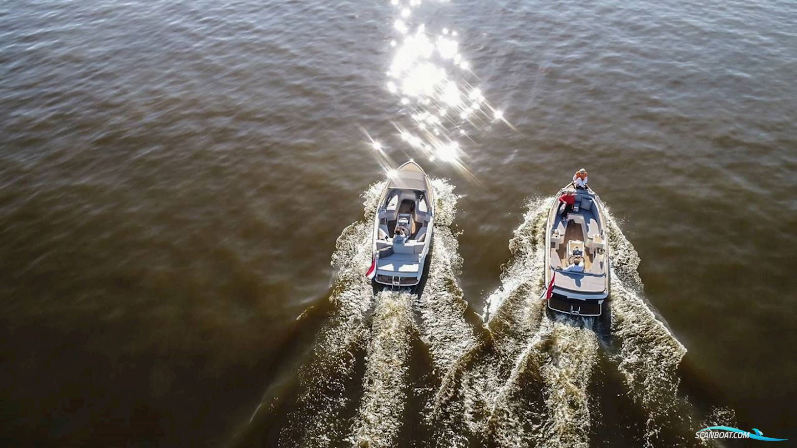 Interboat Intender 820