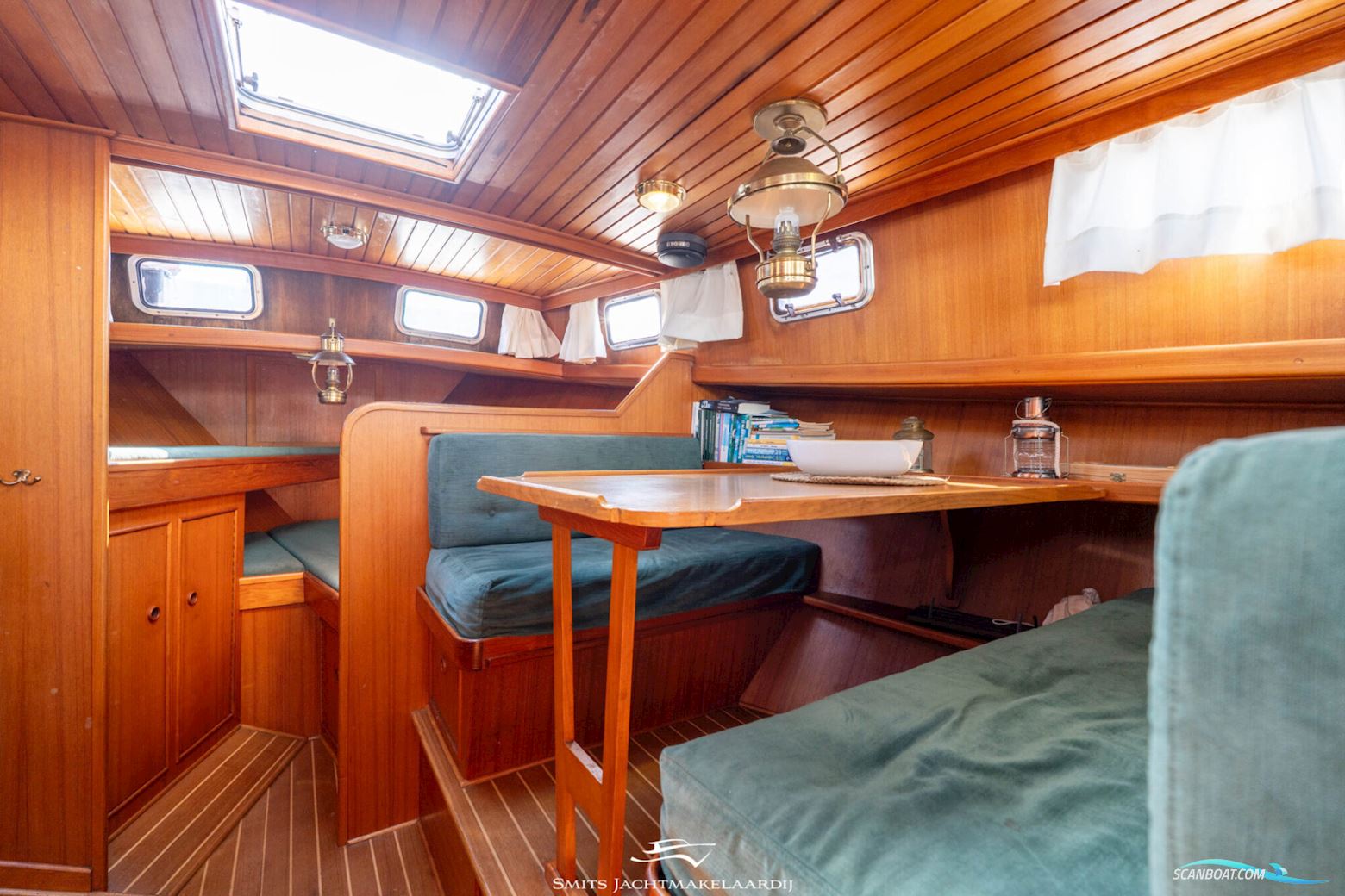 Intership 11.20 AK Cabrio