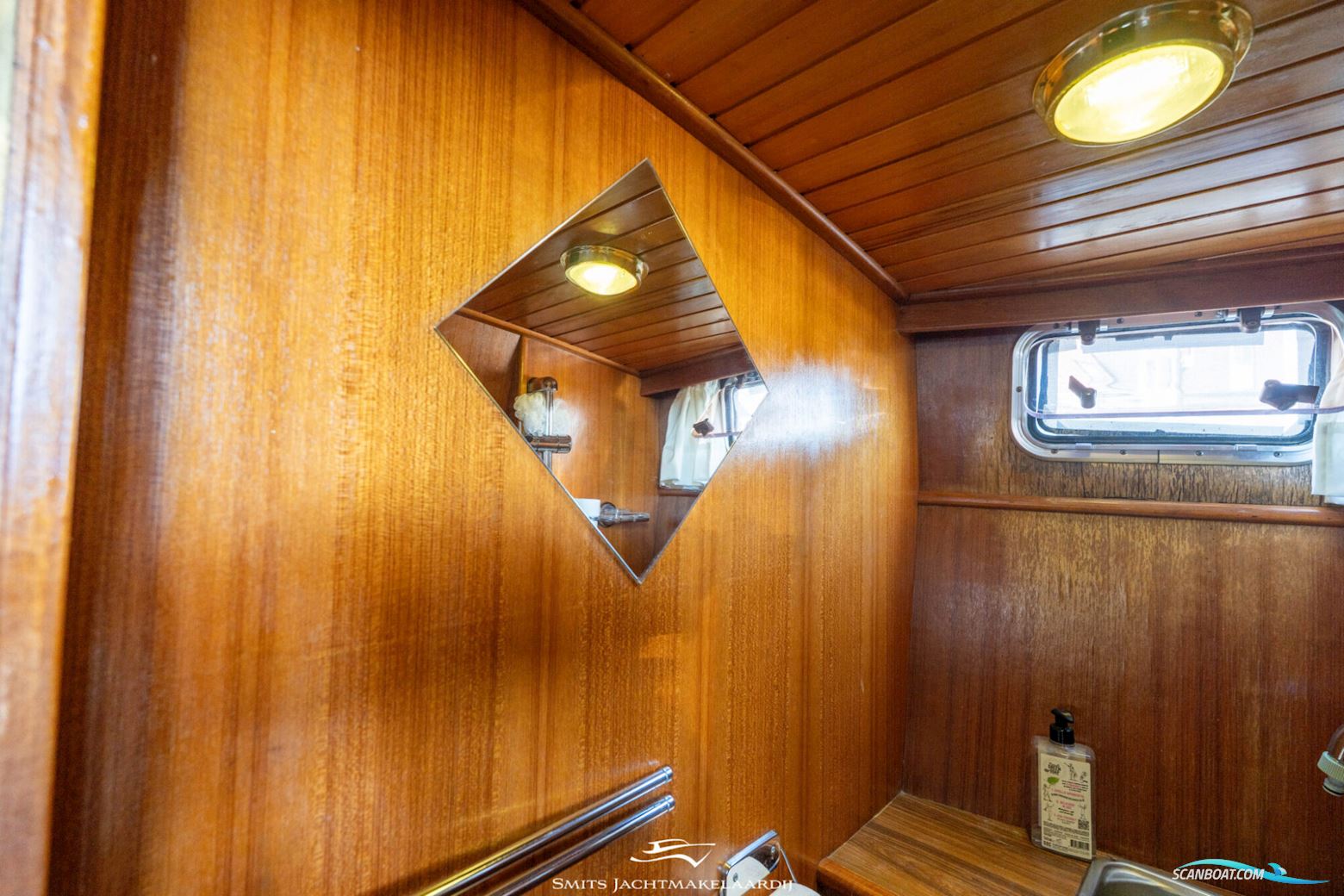 Intership 11.20 AK Cabrio