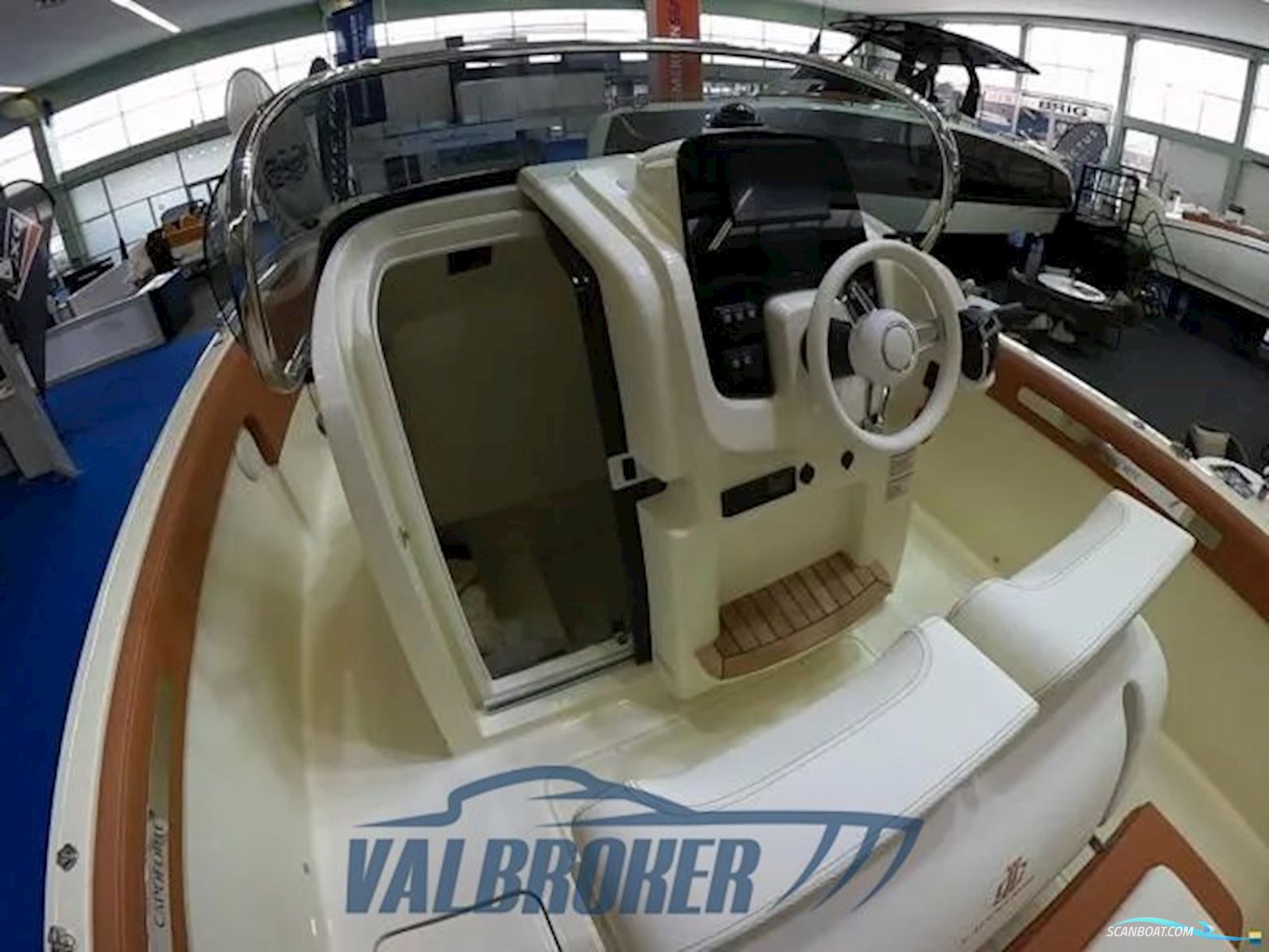 Invictus Capoforte FX240