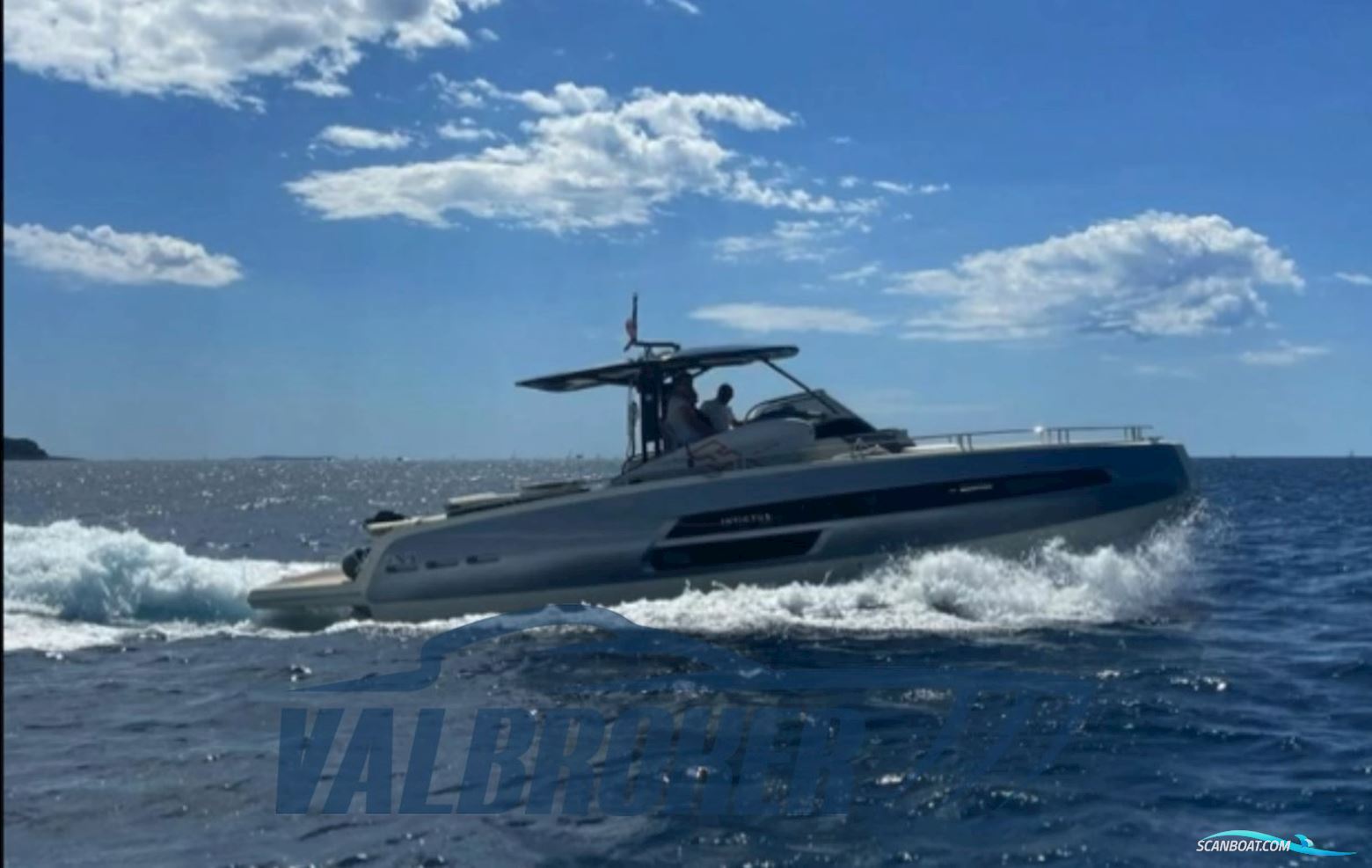 Invictus GT370