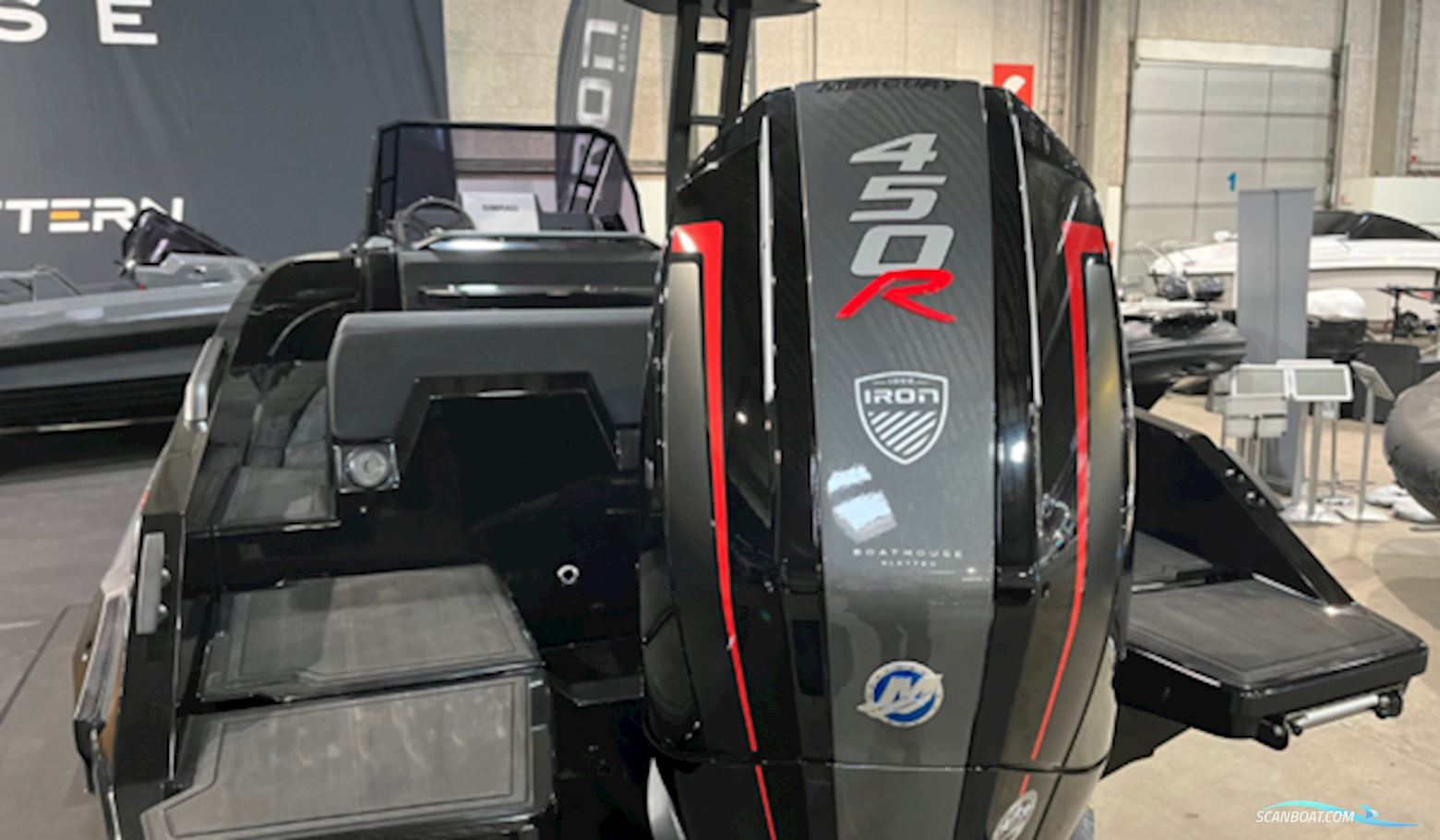 IRON 827 – Mercury V8 450 R hk