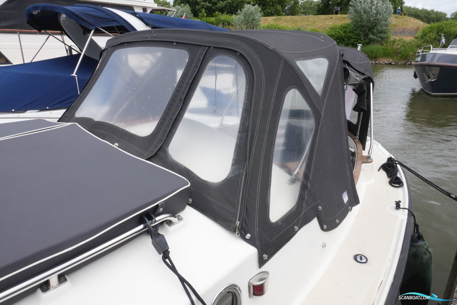 Island Plastics IP23