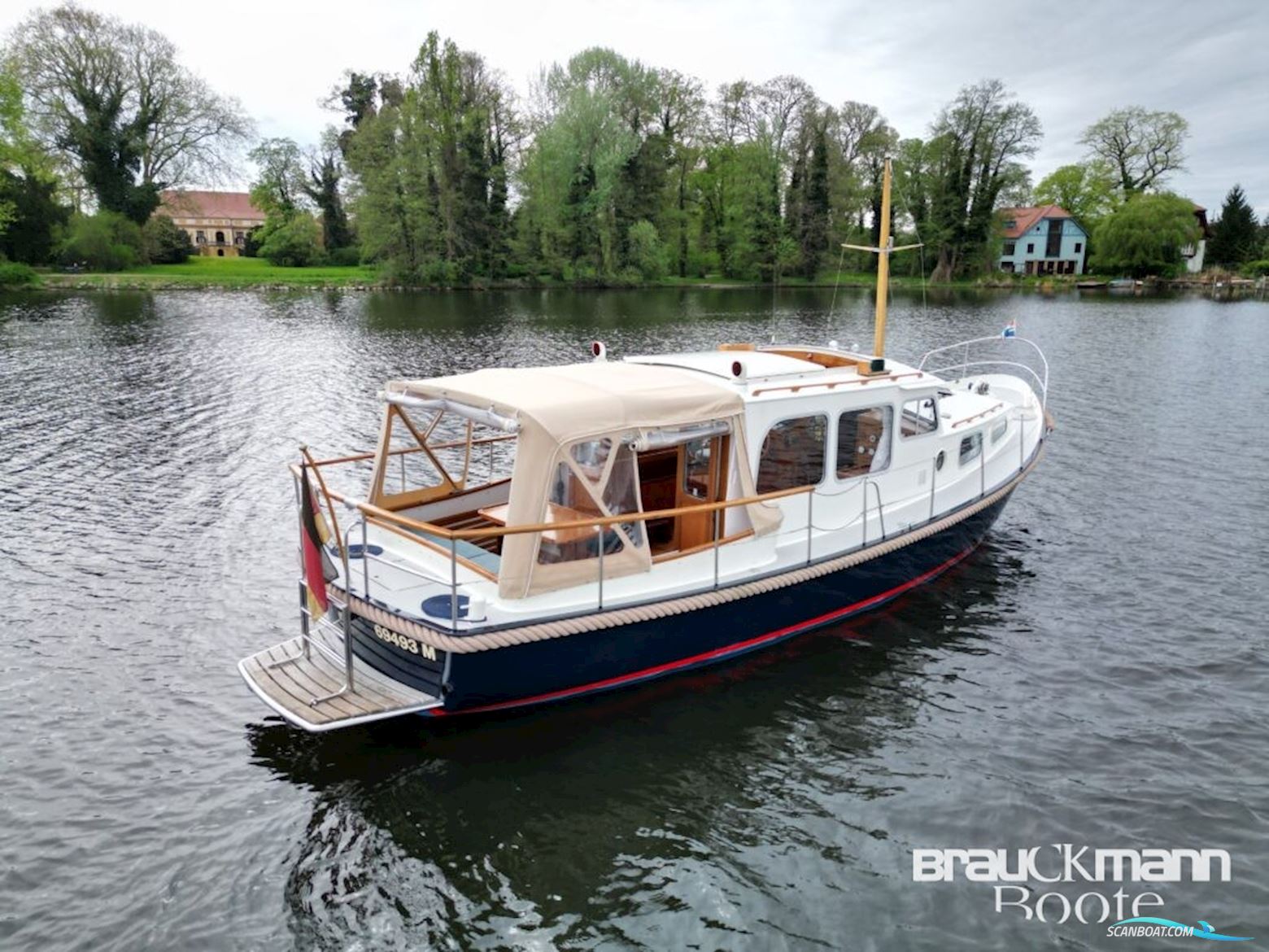 Jachtbouw P. Valk (NL) Jachtbouw P. Valk (NL) 9.70