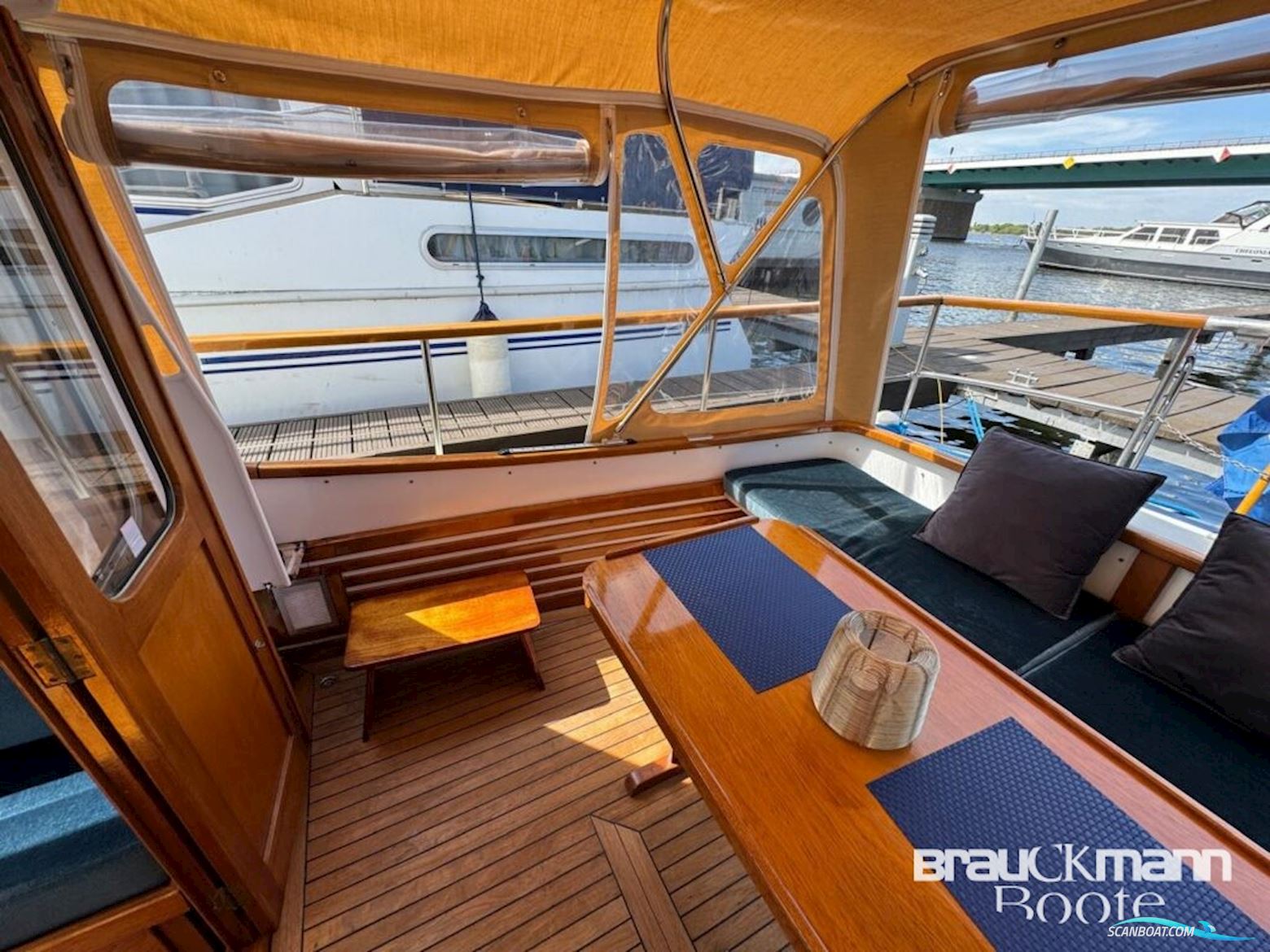 Jachtbouw P. Valk (NL) Jachtbouw P. Valk (NL) 9.70