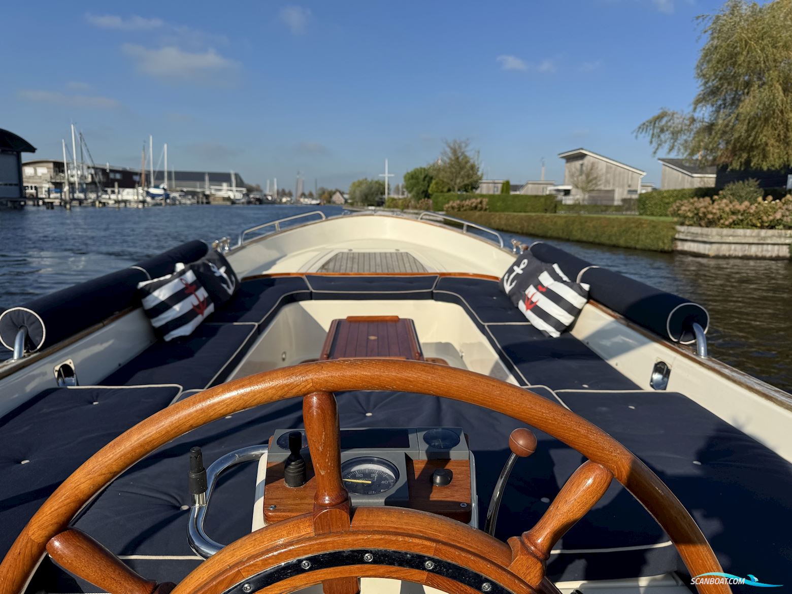 Jan Van Gent 8.20 Open