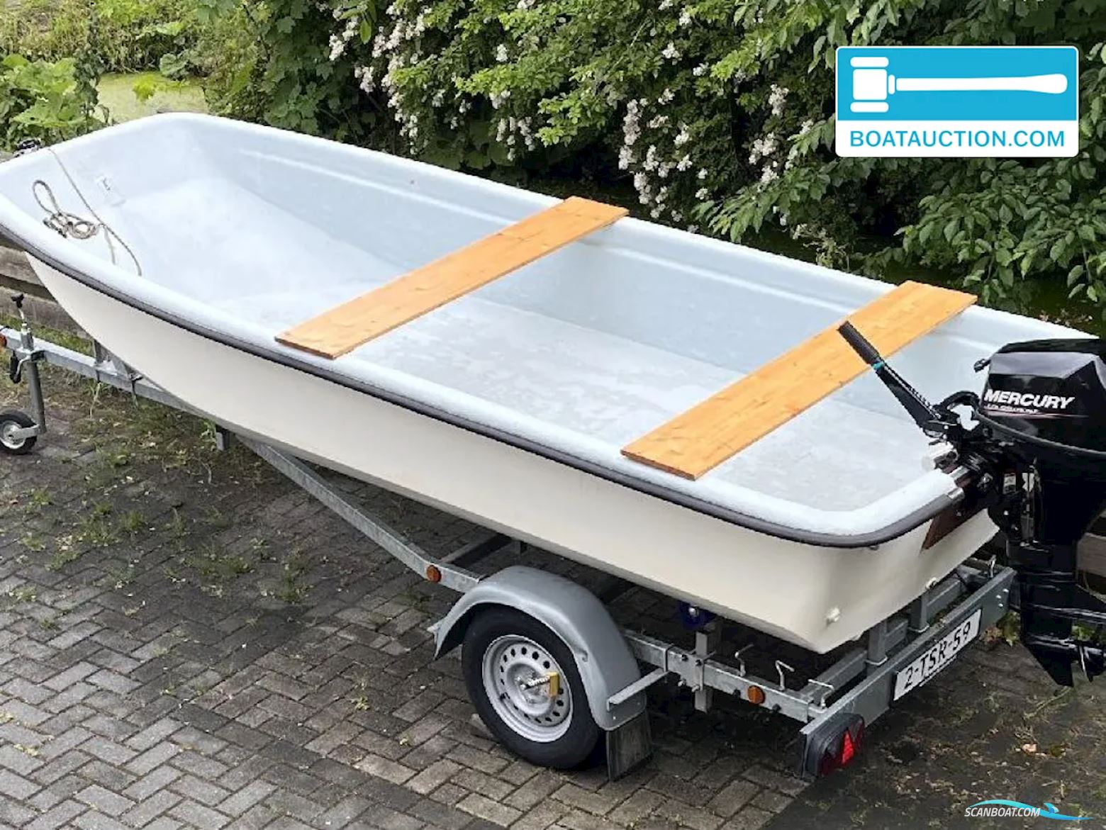 Jata California Skiff JV1450