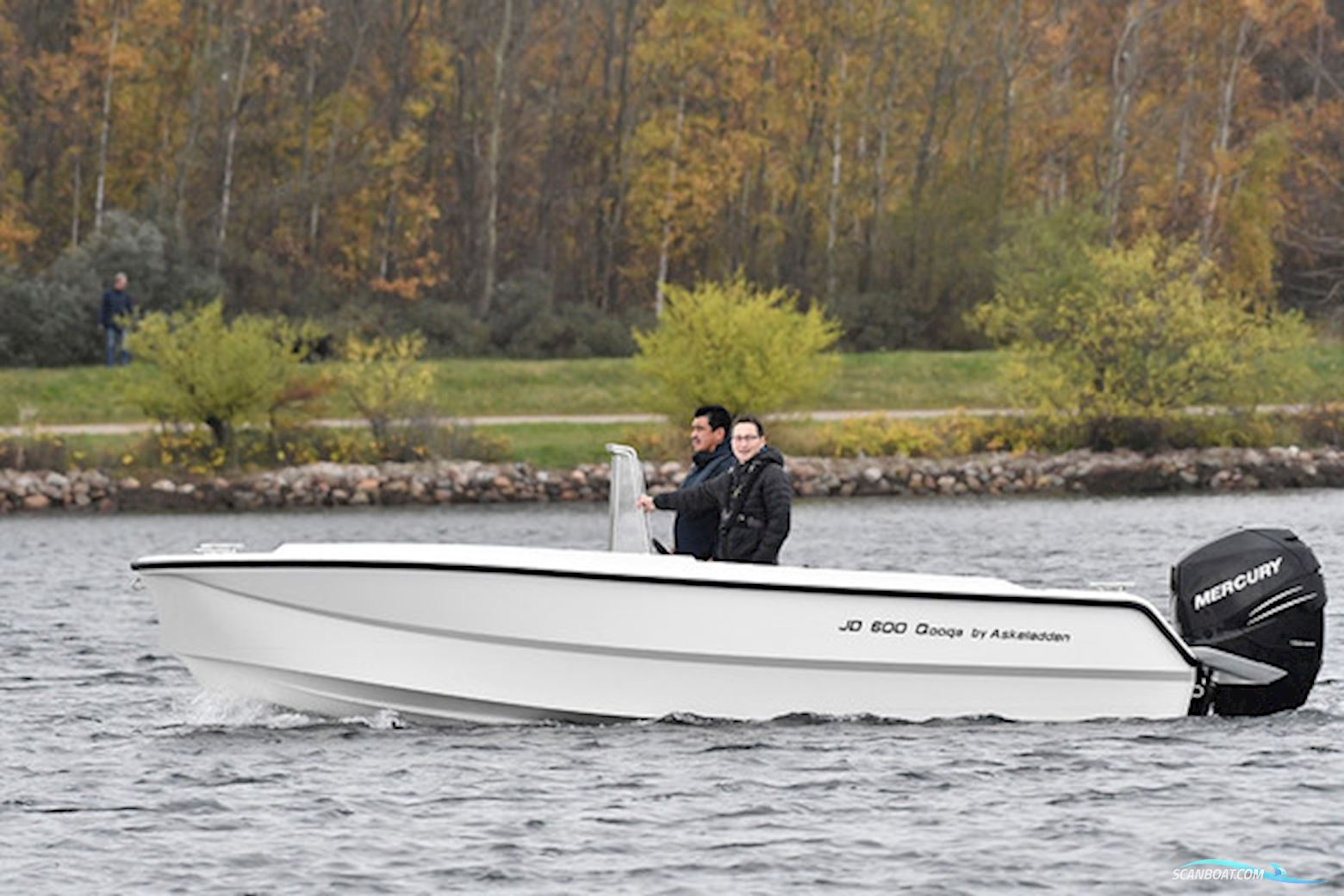 JD 600 Qooqa by Askeladden