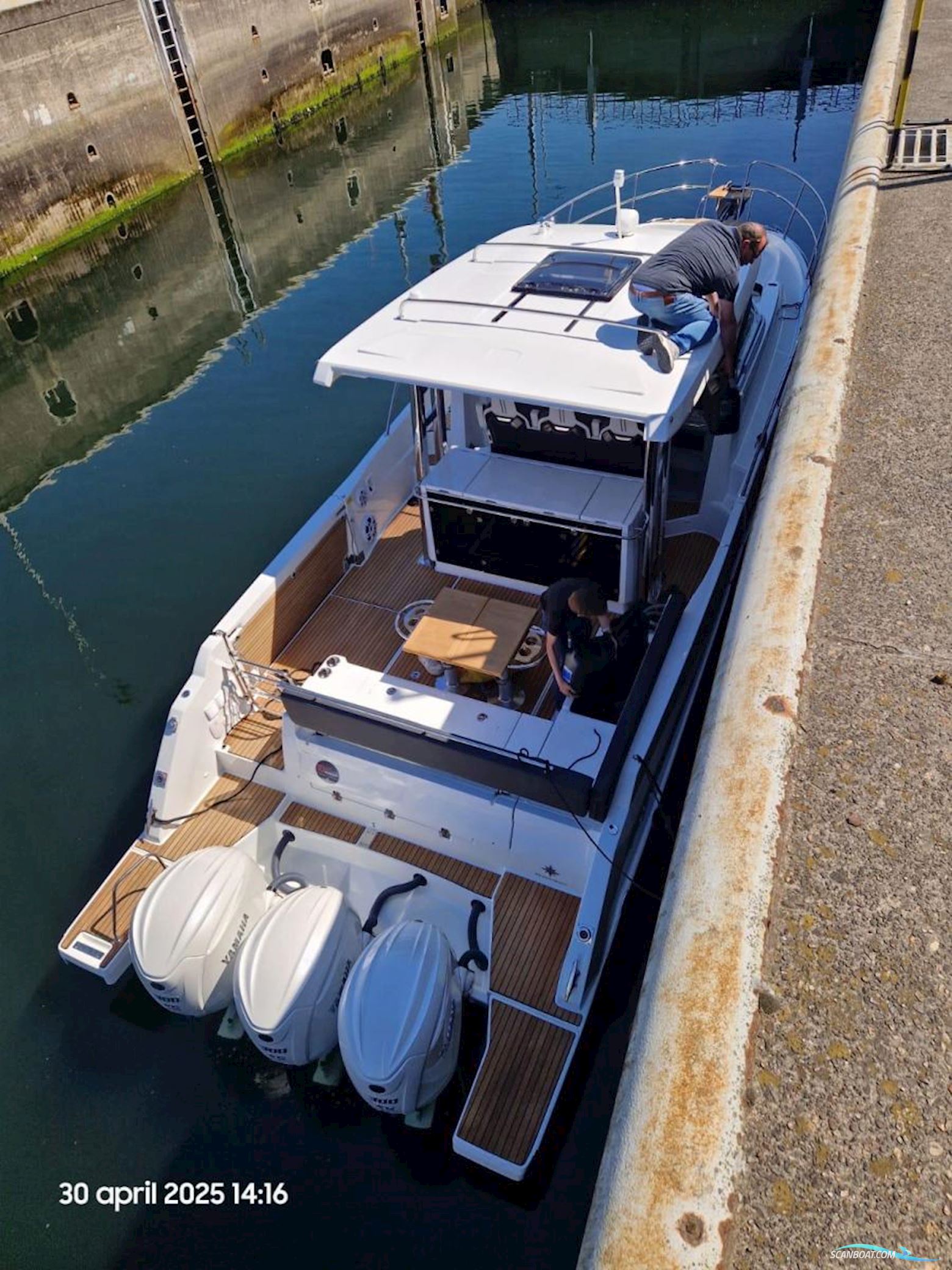 Jeanneau  Cap Camarat 12.5-WA