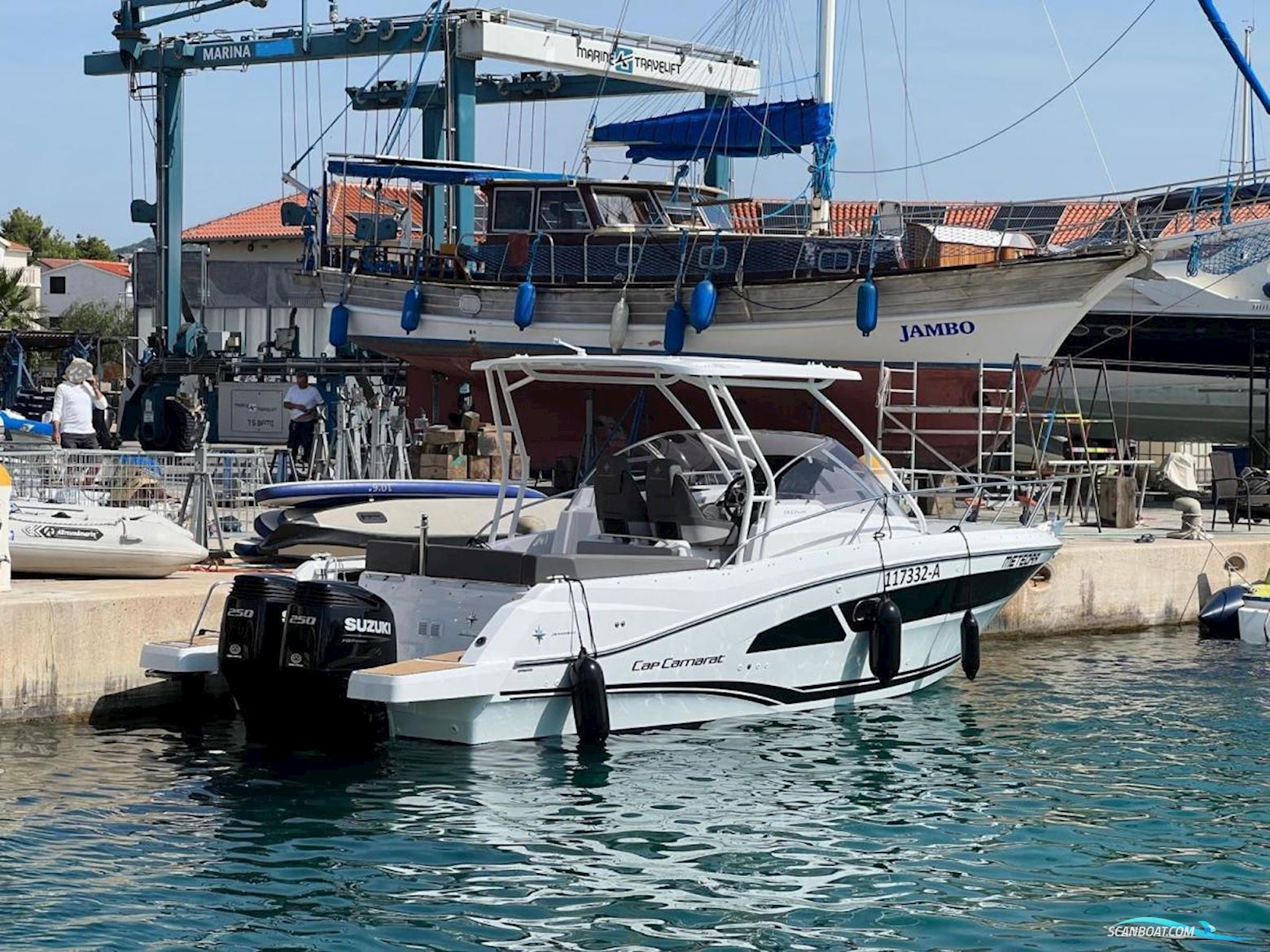 Jeanneau  Cap Camarat 9.0 WA