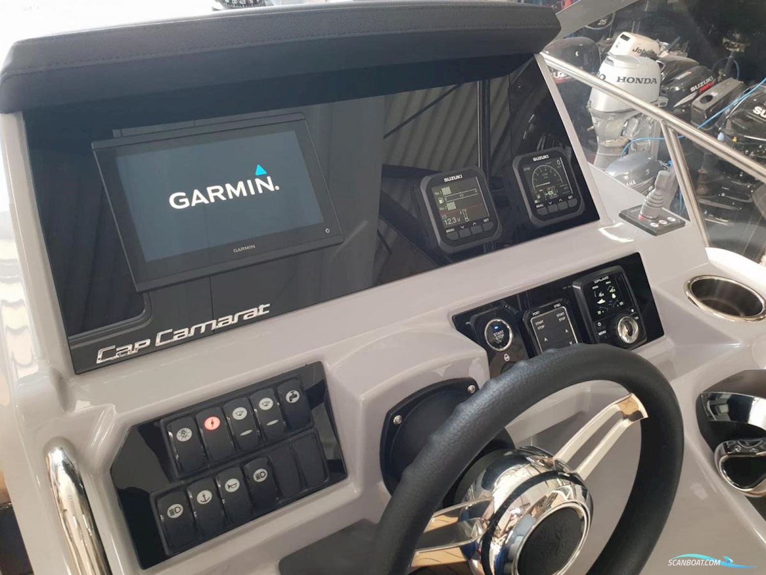 Jeanneau  Cap Camarat 9.0 WA